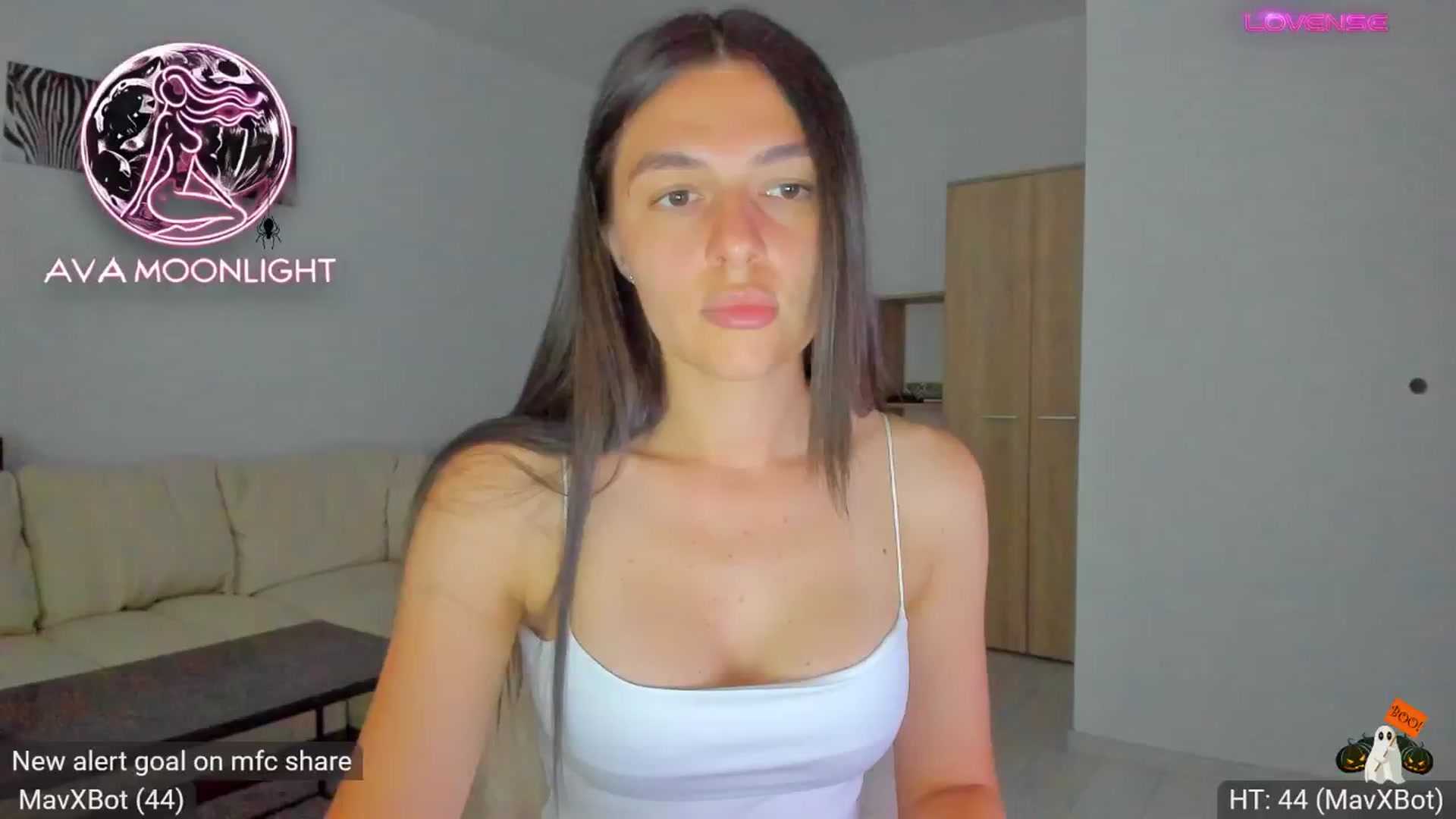 Gallery image thumbnail from AvaMoonlight's myfreecams stream on, 10/09/2024, 16:13 image 11 of 20