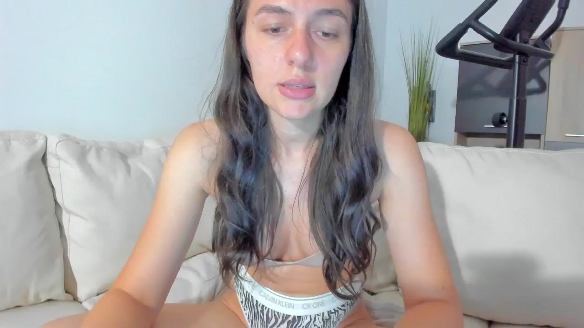 Gallery image thumbnail from AvaMoonlight's myfreecams stream on, 10/14/2024, 16:08 image 5 of 20