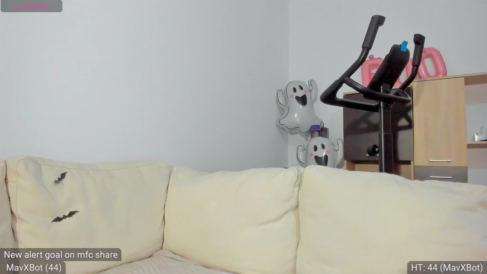 Gallery image thumbnail from AvaMoonlight's myfreecams stream on, 10/17/2024, 24:03 image 1 of 20