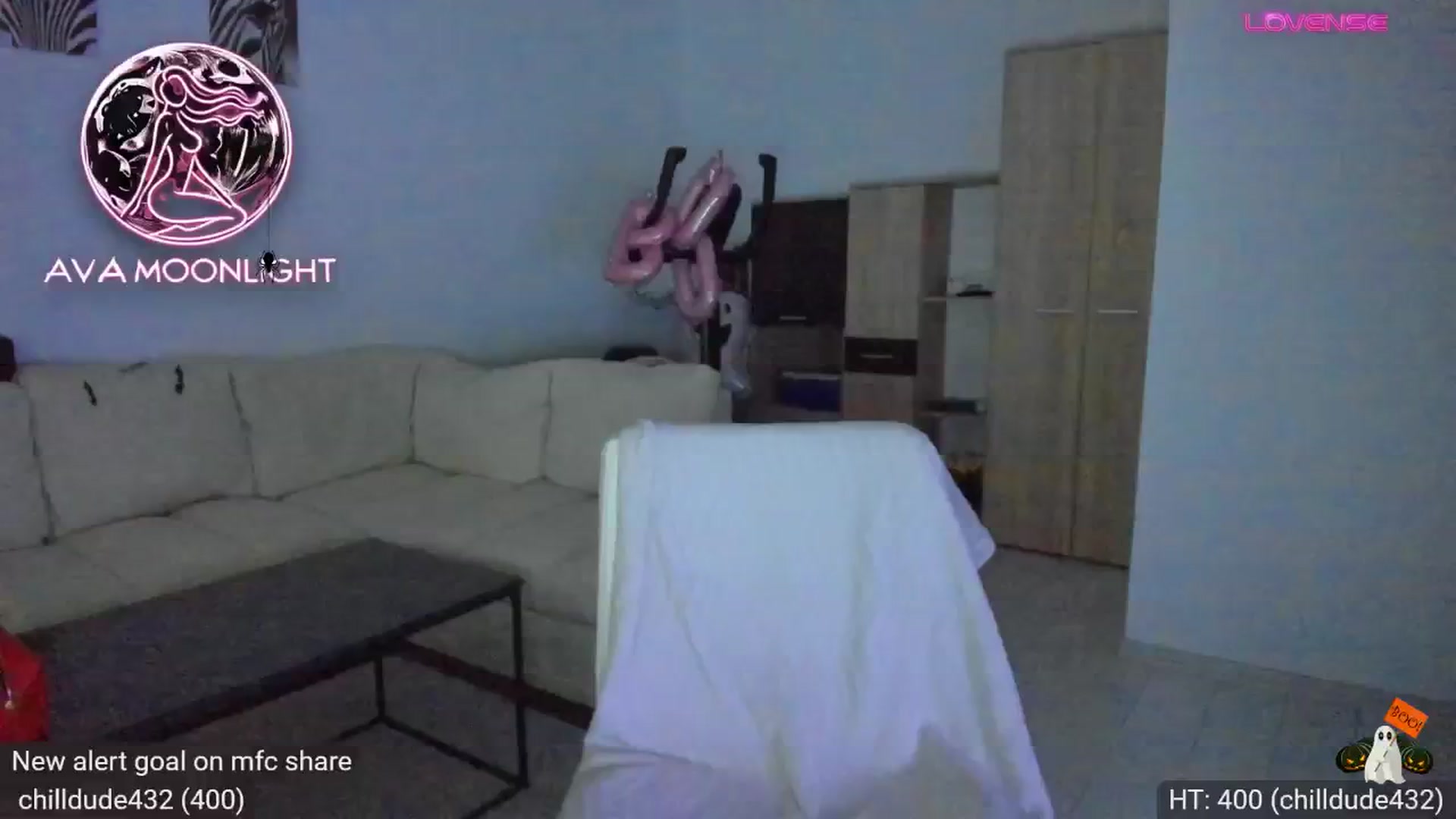Gallery image thumbnail from AvaMoonlight's myfreecams stream on, 10/18/2024, 16:02 image 13 of 20