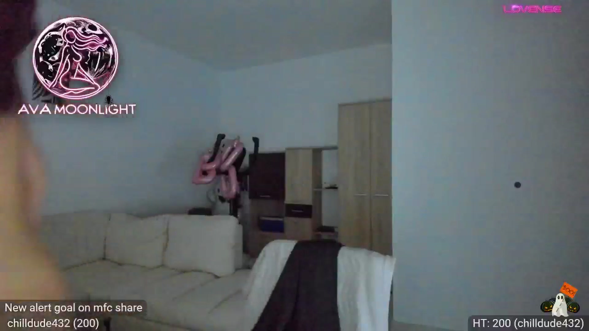 Gallery image thumbnail from AvaMoonlight's myfreecams stream on, 10/19/2024, 15:34 image 20 of 20