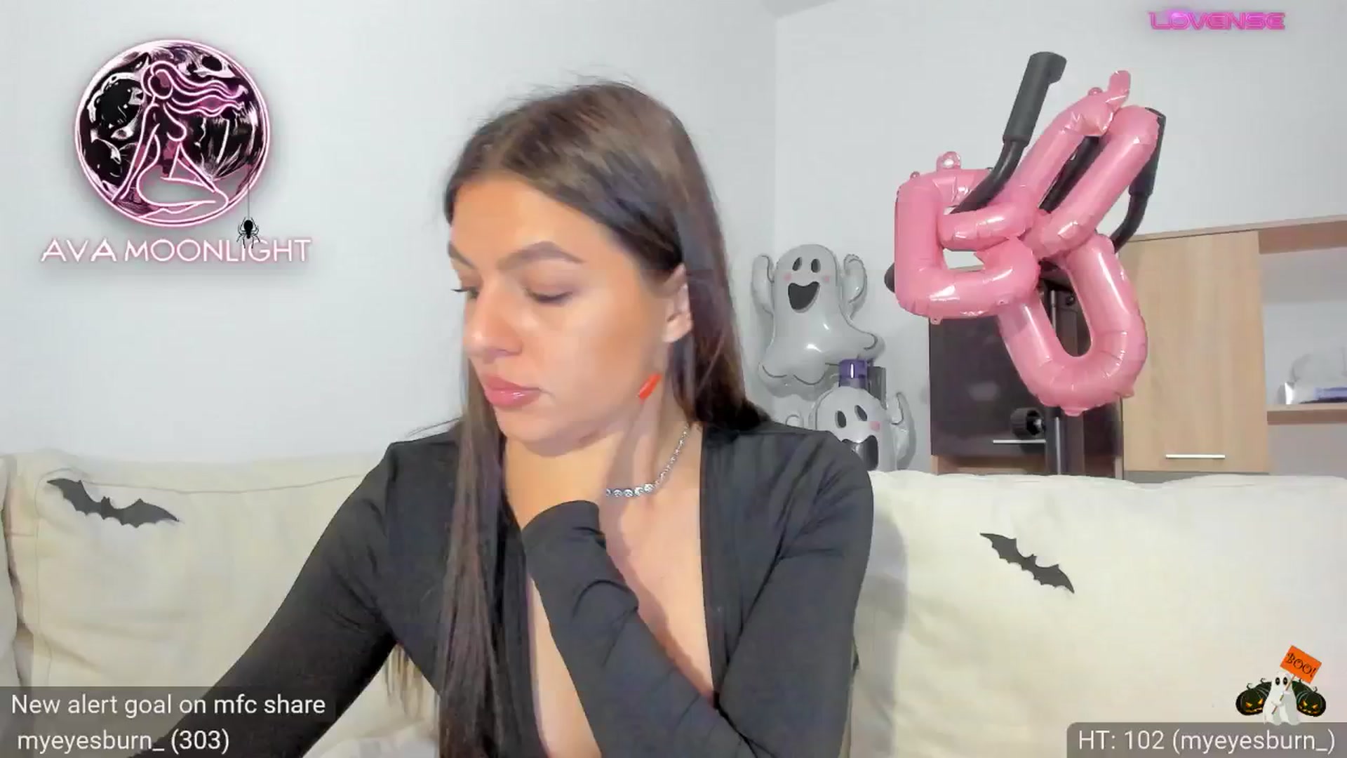 Gallery image thumbnail from AvaMoonlight's myfreecams stream on, 10/20/2024, 24:04 image 7 of 20