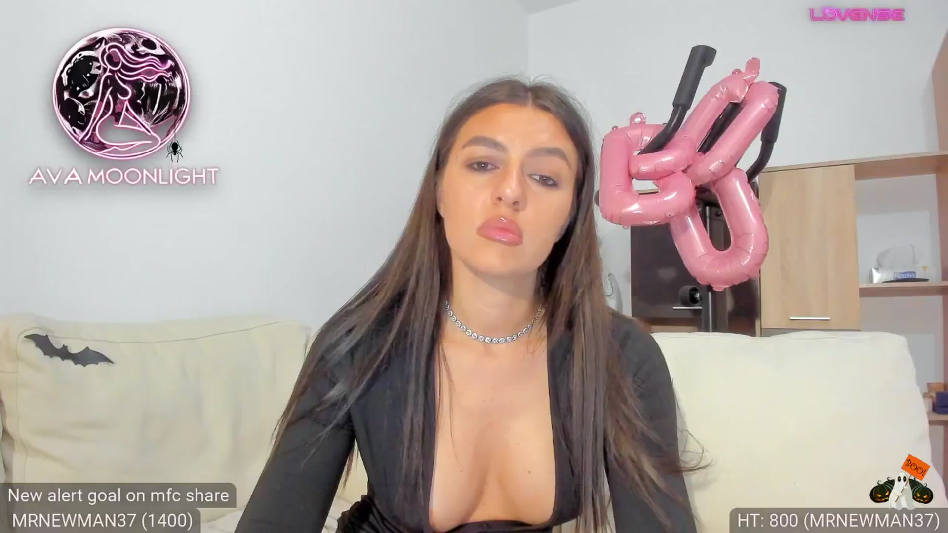 Gallery image thumbnail from AvaMoonlight's myfreecams stream on, 10/20/2024, 24:17 image 19 of 20
