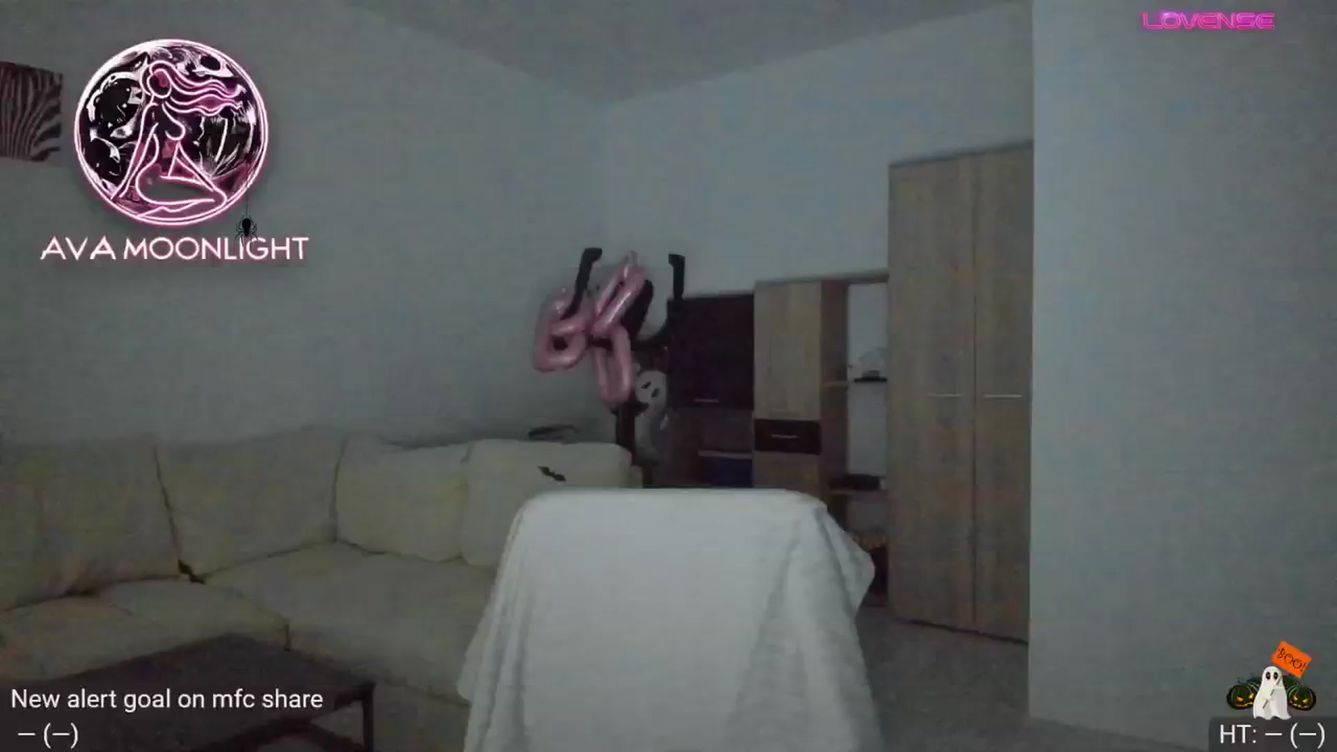 Gallery image thumbnail from AvaMoonlight's myfreecams stream on, 10/23/2024, 16:14 image 11 of 20