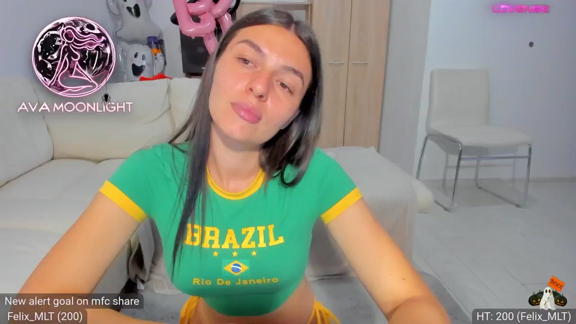 Gallery image thumbnail from AvaMoonlight's myfreecams stream on, 10/24/2024, 24:13 image 13 of 20