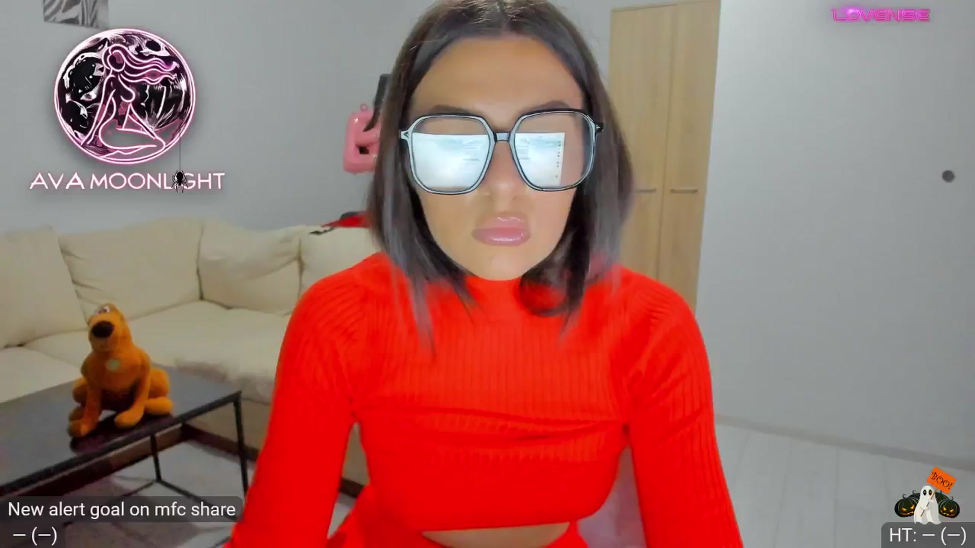 Gallery image thumbnail from AvaMoonlight's myfreecams stream on, 10/24/2024, 16:16 image 12 of 20