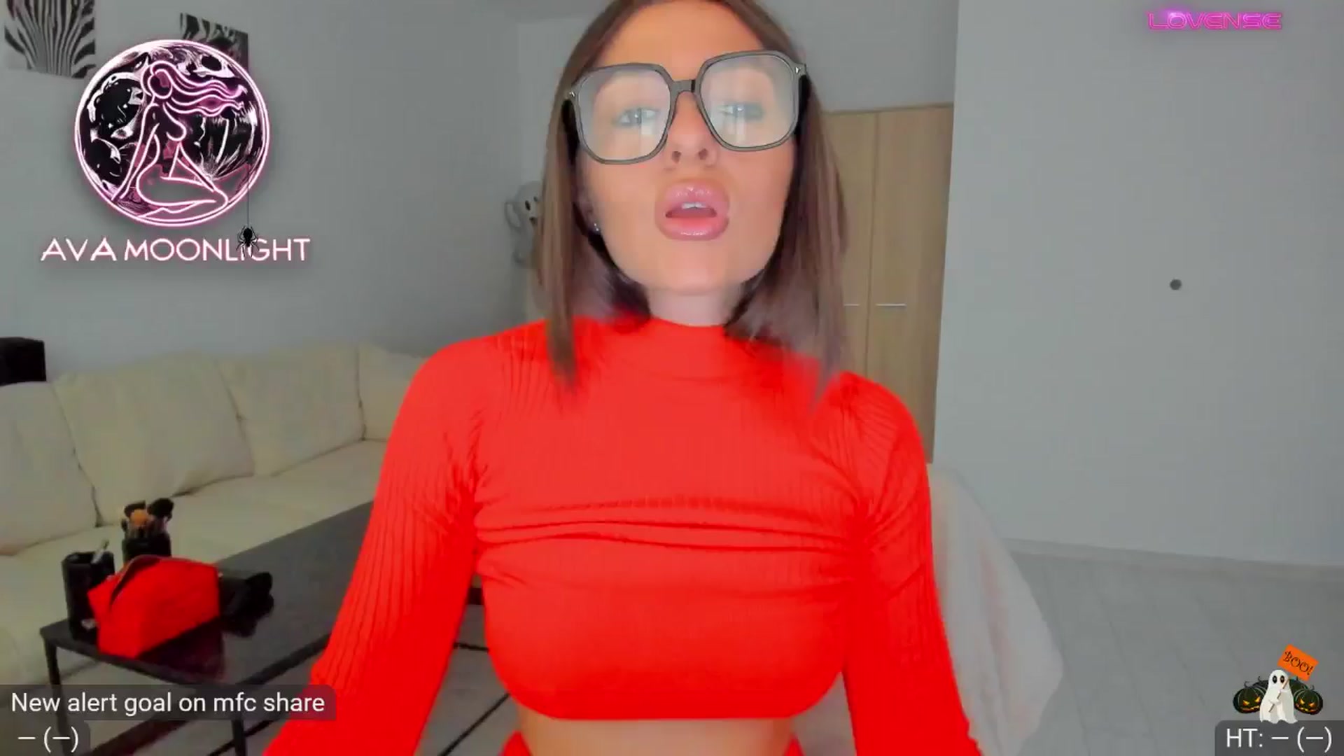 Gallery image thumbnail from AvaMoonlight's myfreecams stream on, 10/24/2024, 16:16 image 5 of 20