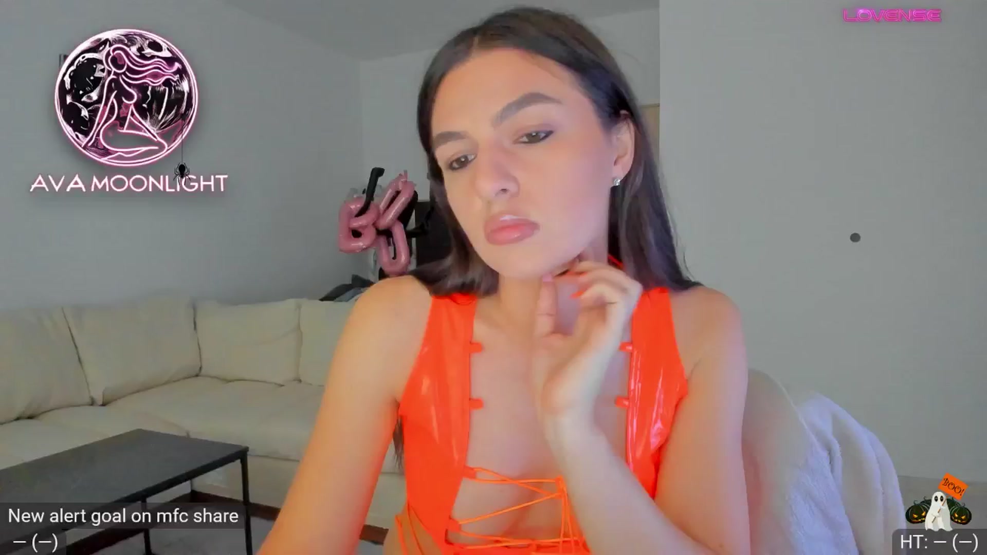 Gallery image thumbnail from AvaMoonlight's myfreecams stream on, 10/25/2024, 15:49 image 7 of 20