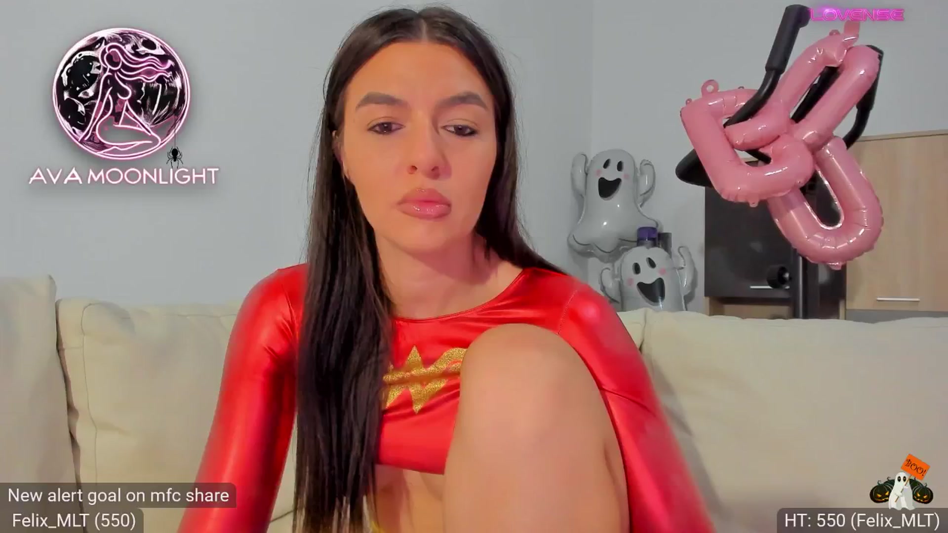 Gallery image thumbnail from AvaMoonlight's myfreecams stream on, 10/26/2024, 23:18 image 19 of 20