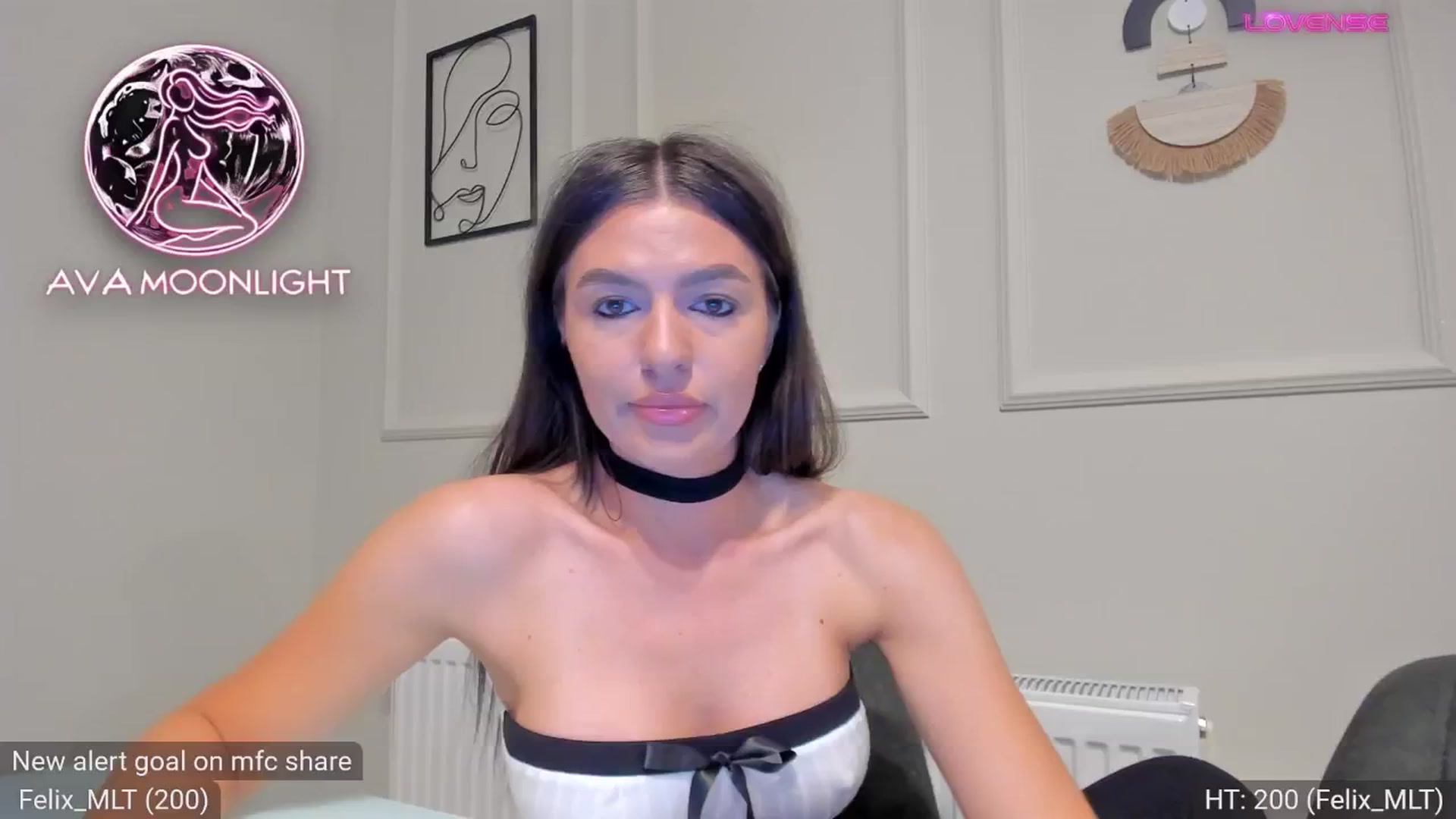 Gallery image thumbnail from AvaMoonlight's myfreecams stream on, 11/01/2024, 17:15 image 20 of 20