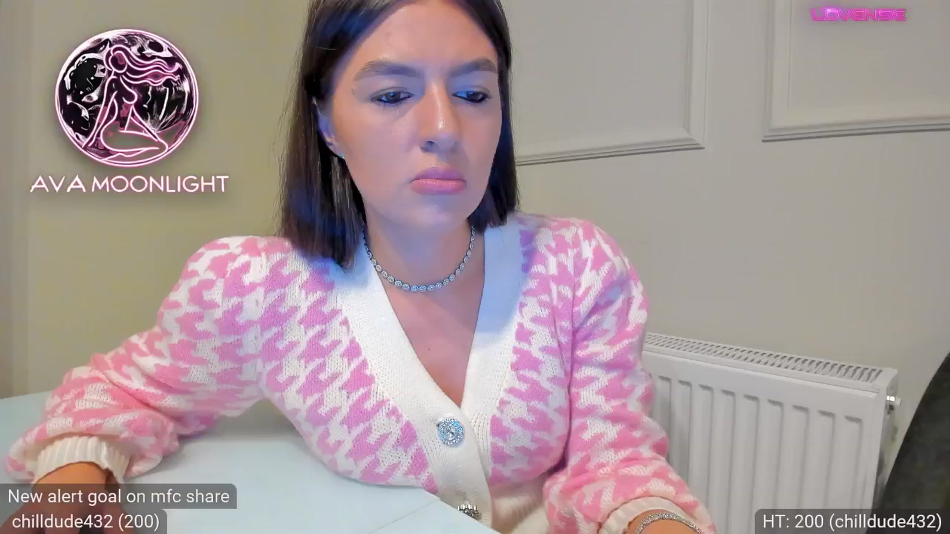 Gallery image thumbnail from AvaMoonlight's myfreecams stream on, 11/02/2024, 17:01 image 19 of 20
