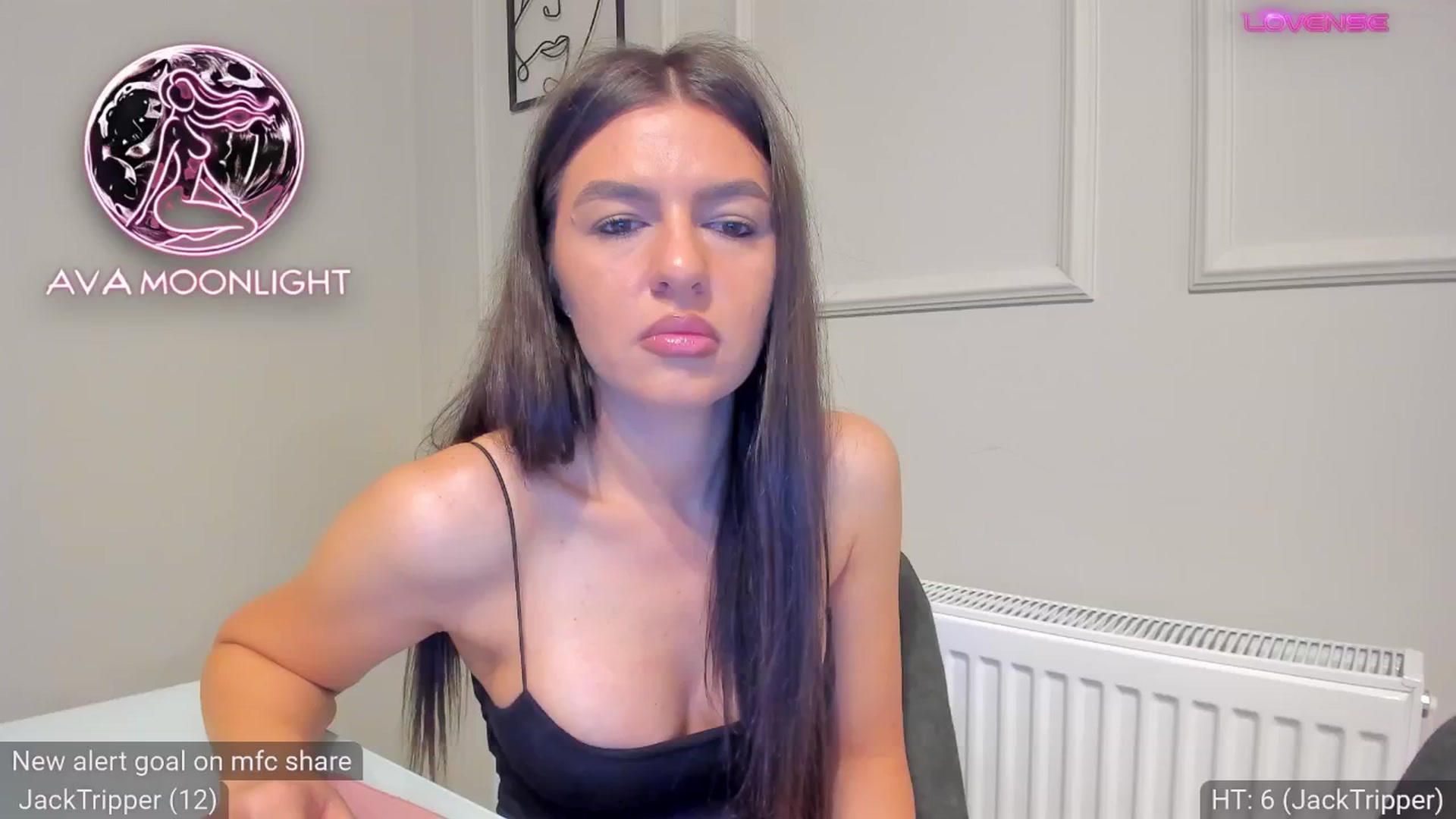 Gallery image thumbnail from AvaMoonlight's myfreecams stream on, 11/03/2024, 01:02 image 10 of 20