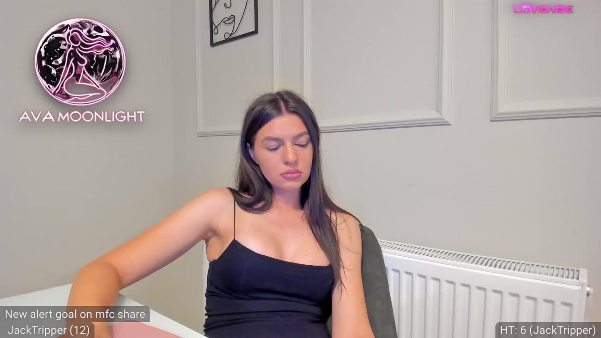 Gallery image thumbnail from AvaMoonlight's myfreecams stream on, 11/03/2024, 01:02 image 13 of 20