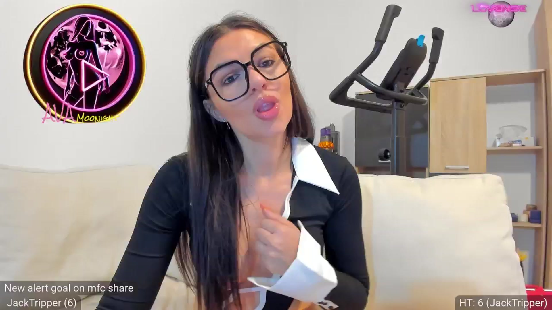 Gallery image thumbnail from AvaMoonlight's myfreecams stream on, 11/05/2024, 24:01 image 4 of 20