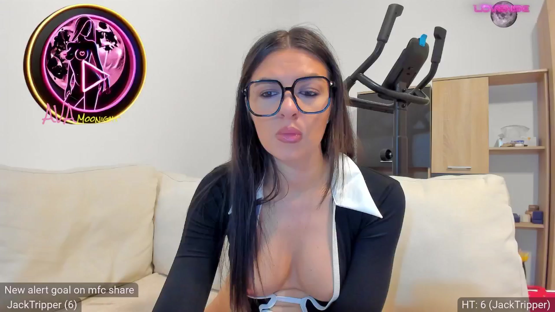 Gallery image thumbnail from AvaMoonlight's myfreecams stream on, 11/05/2024, 24:01 image 3 of 20