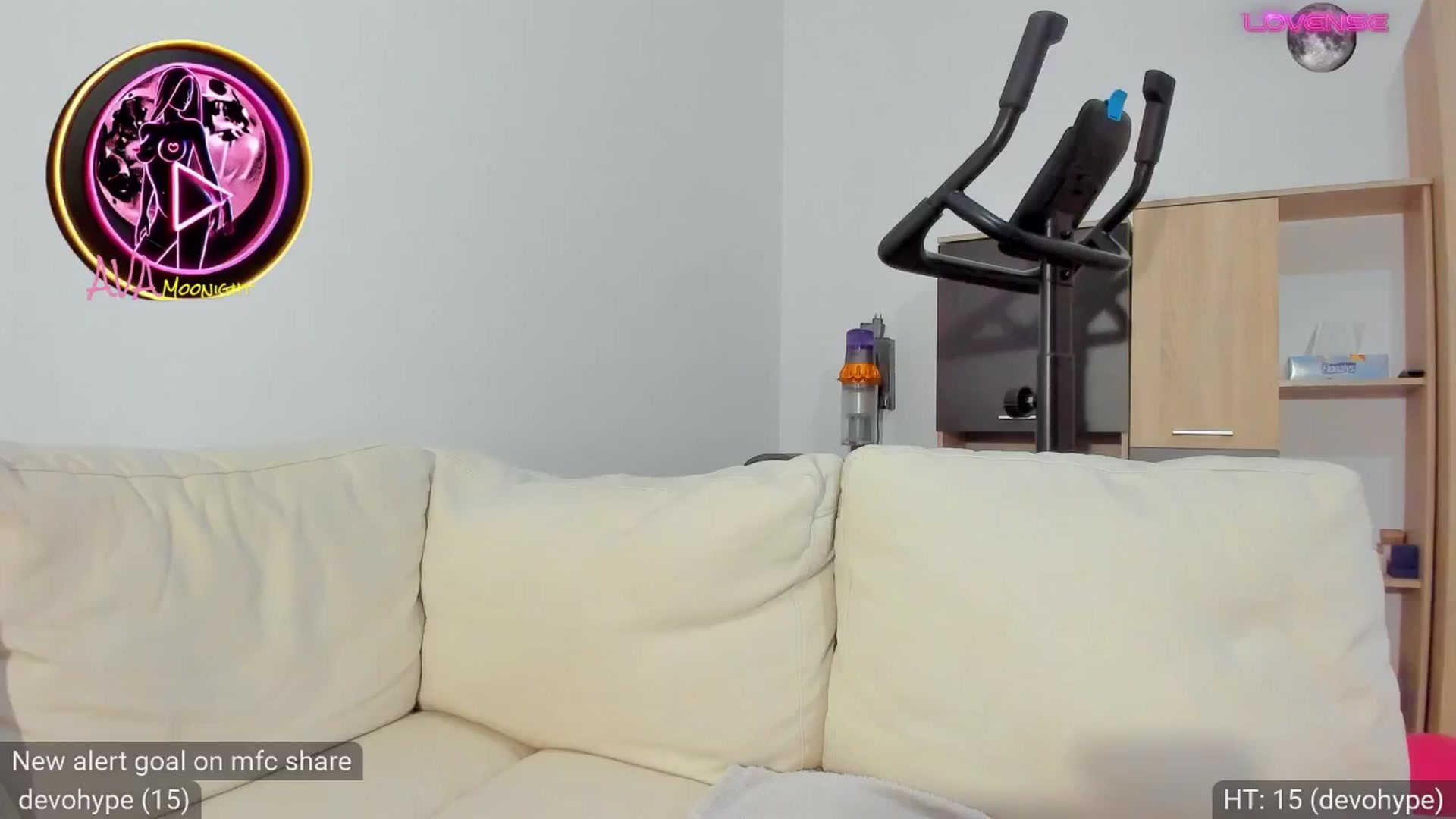 Gallery image thumbnail from AvaMoonlight's myfreecams stream on, 11/12/2024, 17:17 image 7 of 20