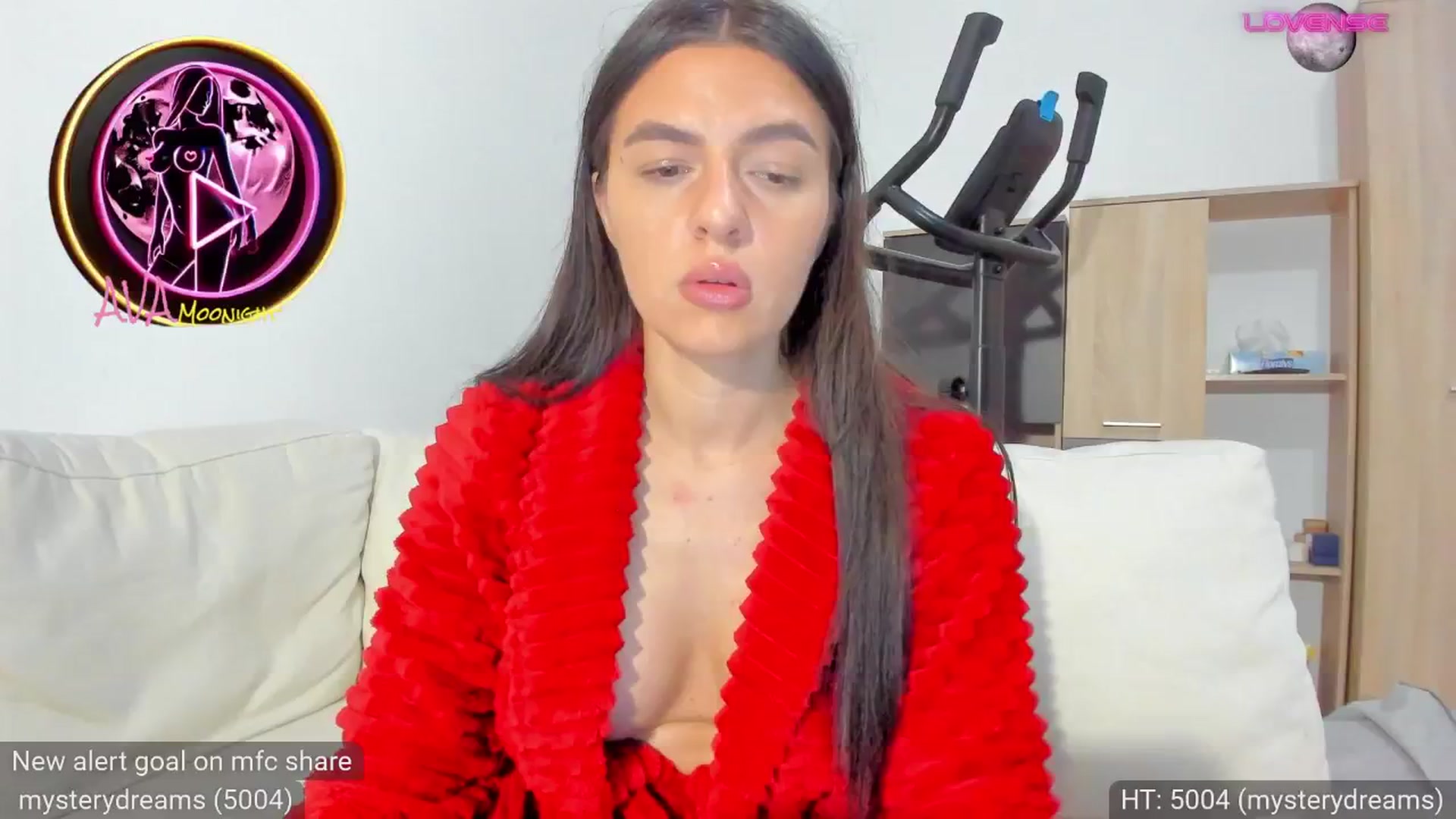 Gallery image thumbnail from AvaMoonlight's myfreecams stream on, 11/17/2024, 24:30 image 17 of 20