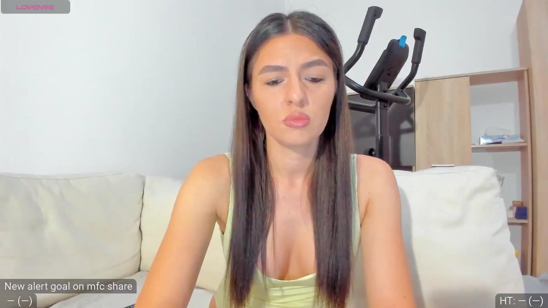 Gallery image thumbnail from AvaMoonlight's myfreecams stream on, 11/19/2024, 17:04 image 3 of 20