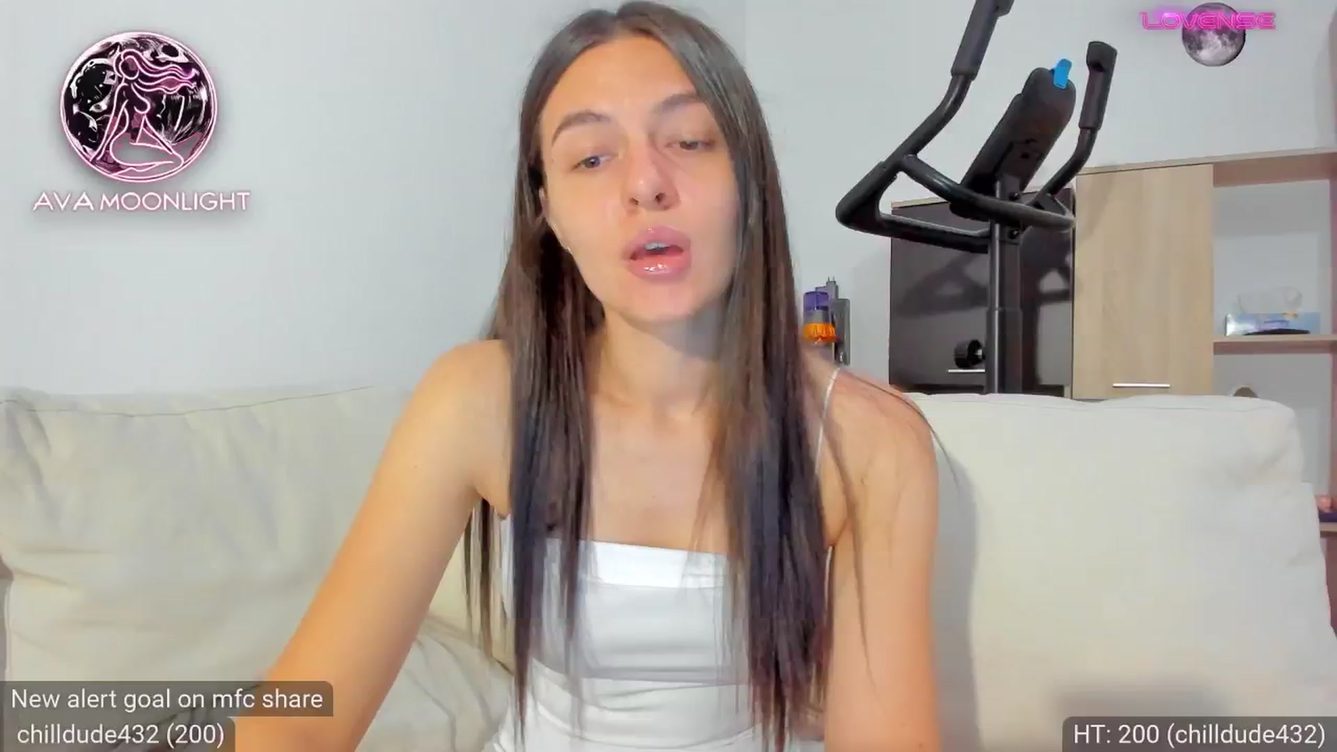 Gallery image thumbnail from AvaMoonlight's myfreecams stream on, 11/21/2024, 17:44 image 18 of 20