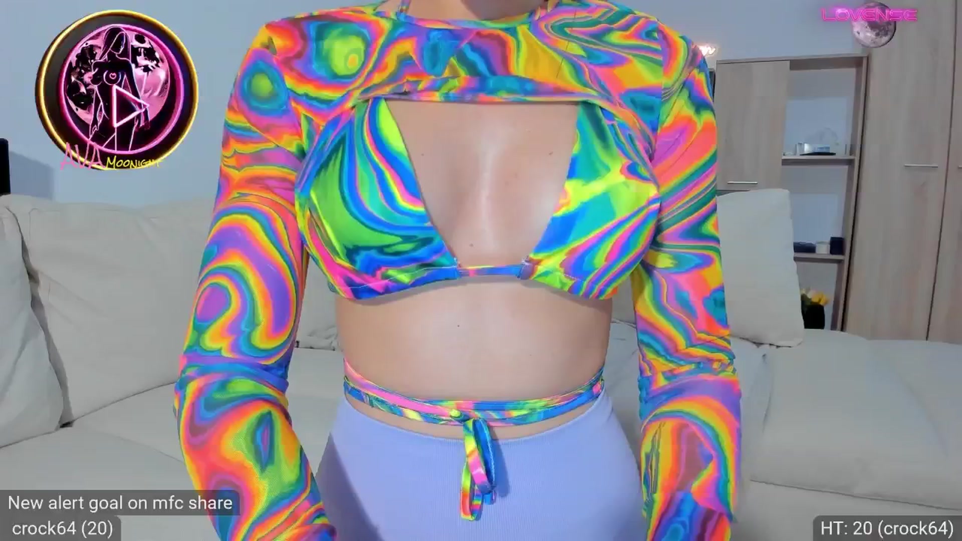 Gallery image thumbnail from AvaMoonlight's myfreecams stream on, 11/26/2024, 24:02 image 13 of 20