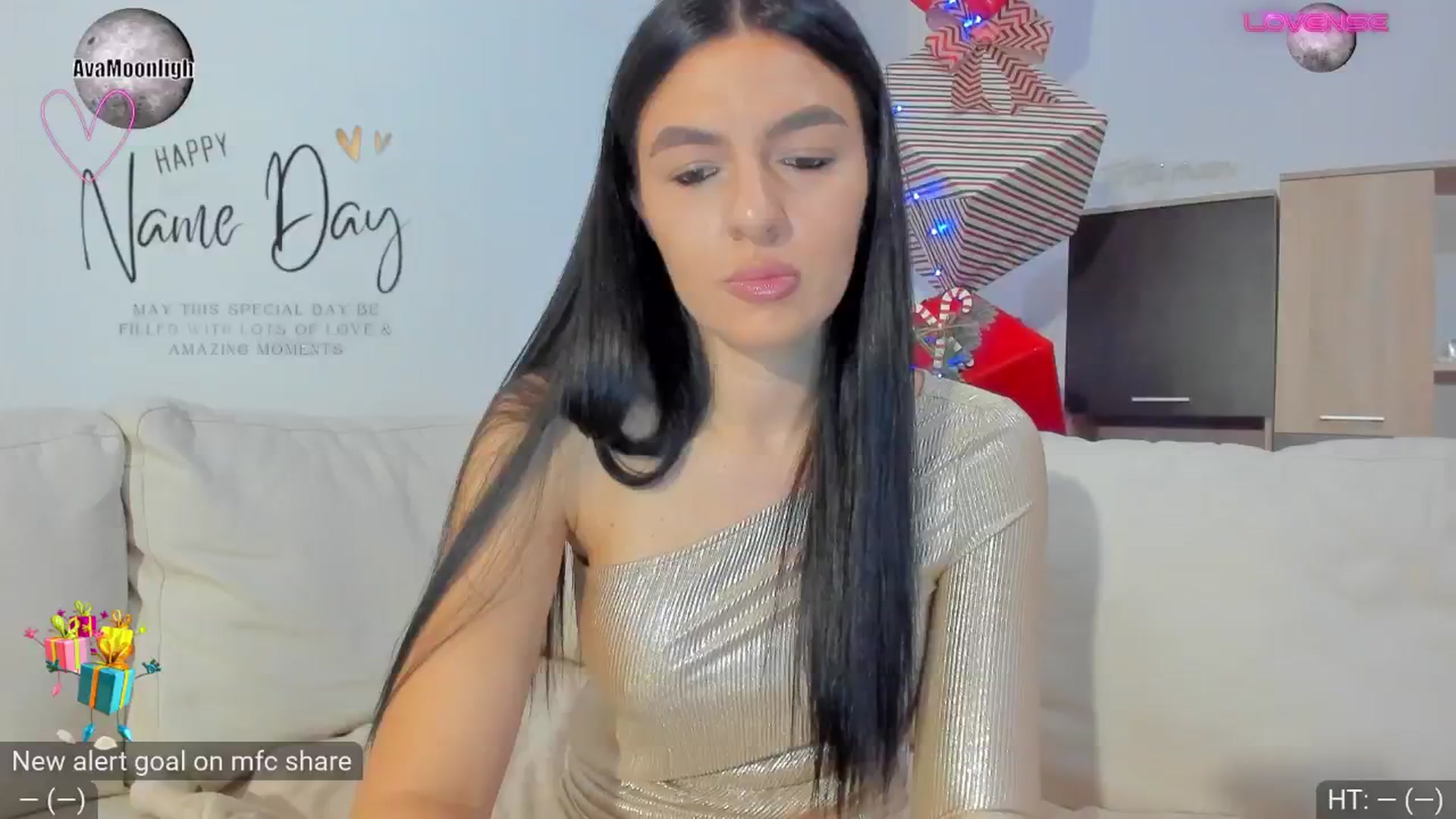 Gallery image thumbnail from AvaMoonlight's myfreecams stream on, 11/30/2024, 16:32 image 13 of 20