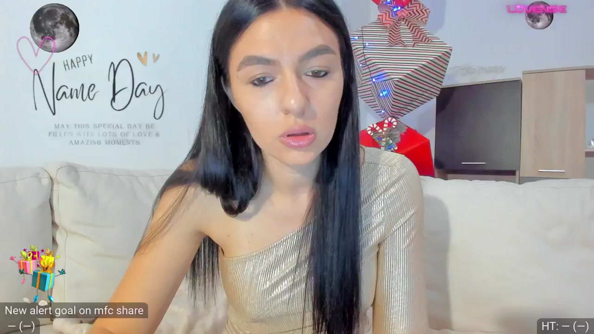 Gallery image thumbnail from AvaMoonlight's myfreecams stream on, 11/30/2024, 16:32 image 12 of 20
