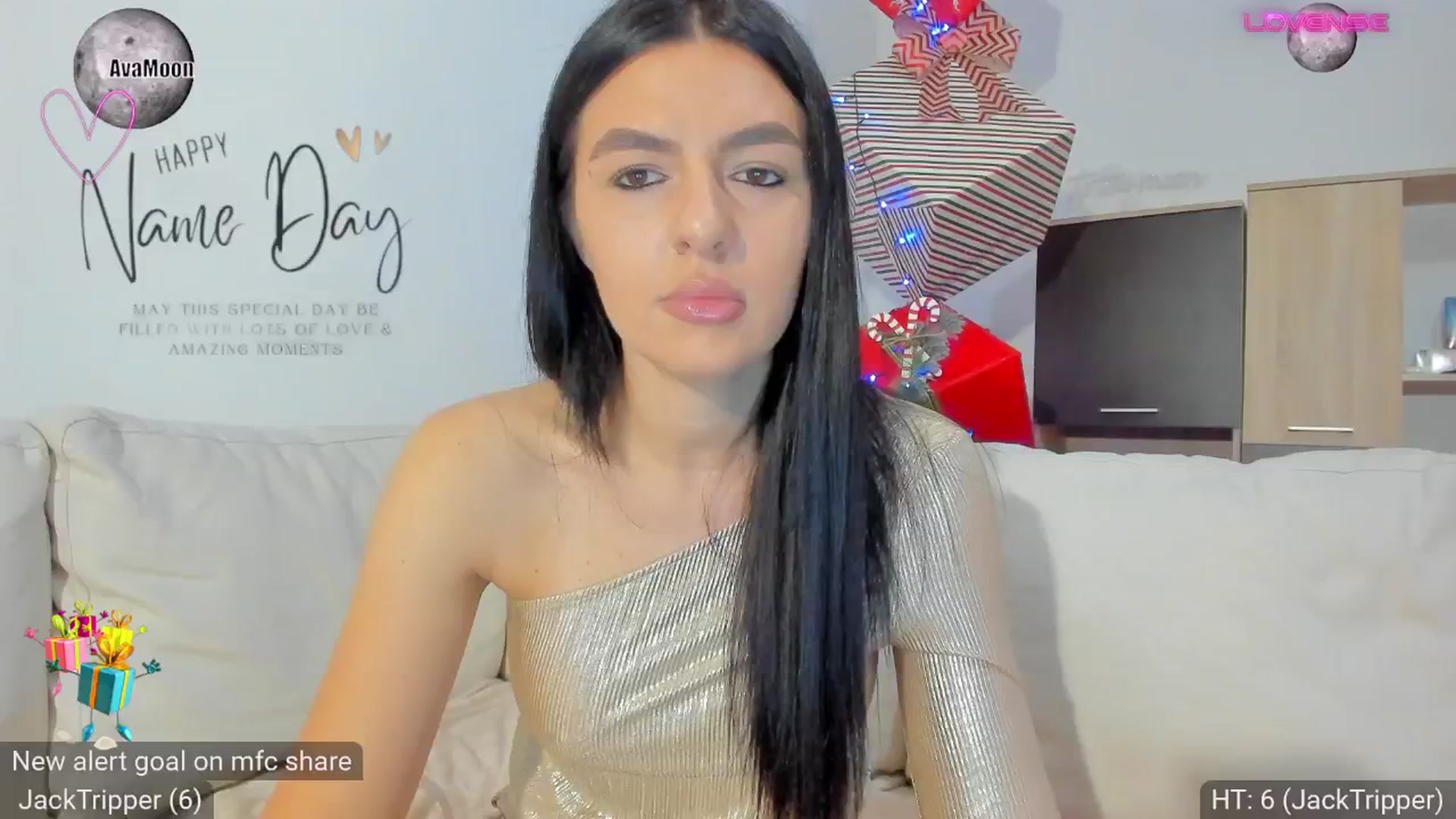 Gallery image thumbnail from AvaMoonlight's myfreecams stream on, 11/30/2024, 17:37 image 12 of 20
