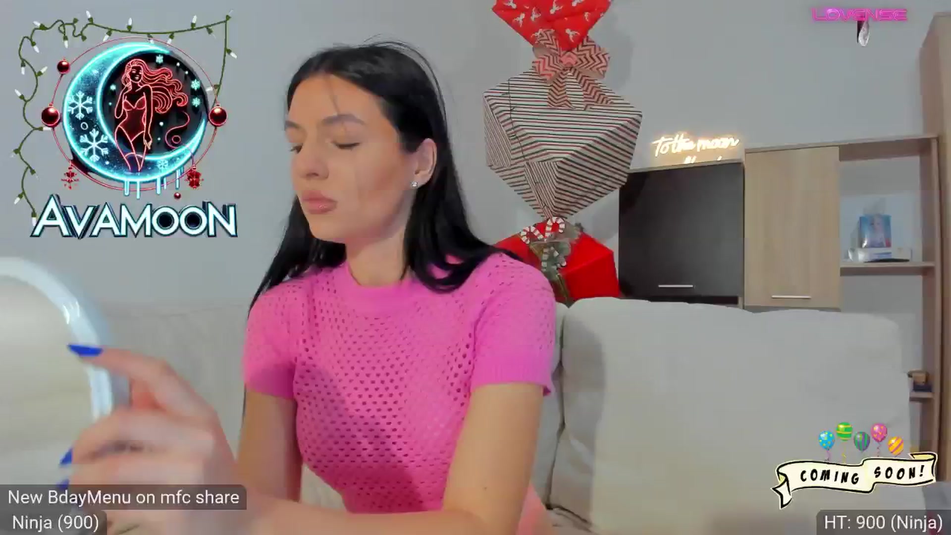 Gallery image thumbnail from AvaMoonlight's myfreecams stream on, 12/03/2024, 17:15 image 14 of 20
