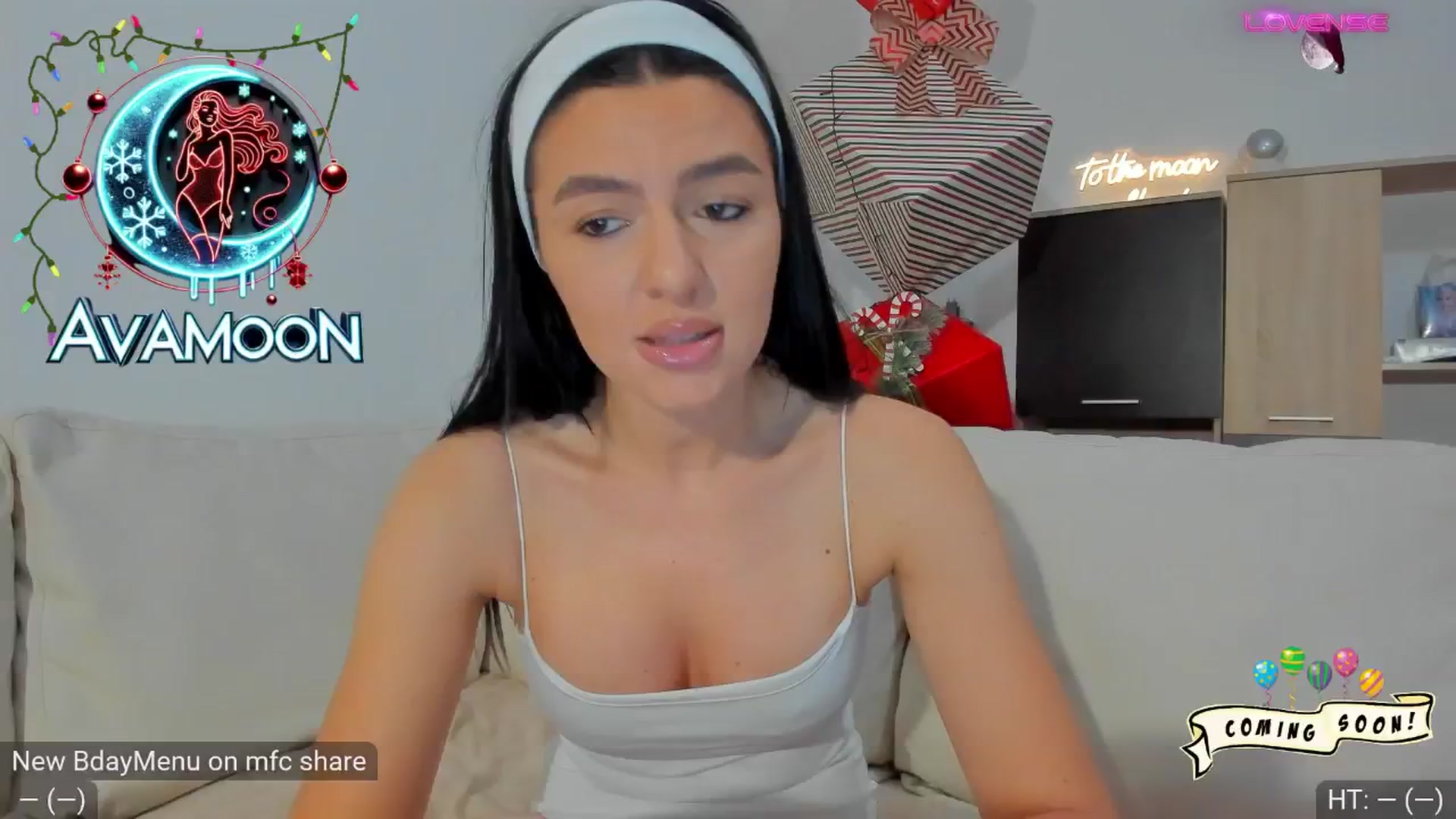 Gallery image thumbnail from AvaMoonlight's myfreecams stream on, 12/04/2024, 17:11 image 7 of 20