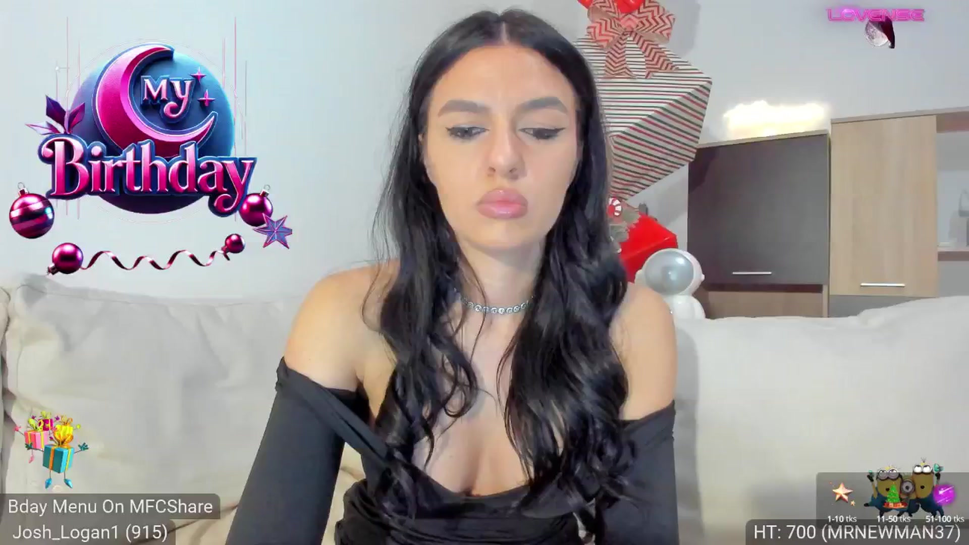 Gallery image thumbnail from AvaMoonlight's myfreecams stream on, 12/10/2024, 01:30 image 10 of 20