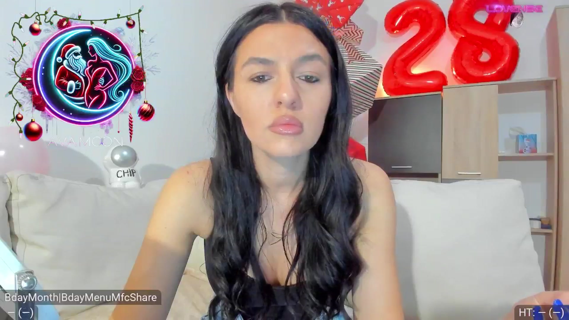 Gallery image thumbnail from AvaMoonlight's myfreecams stream on, 12/11/2024, 17:01 image 5 of 20