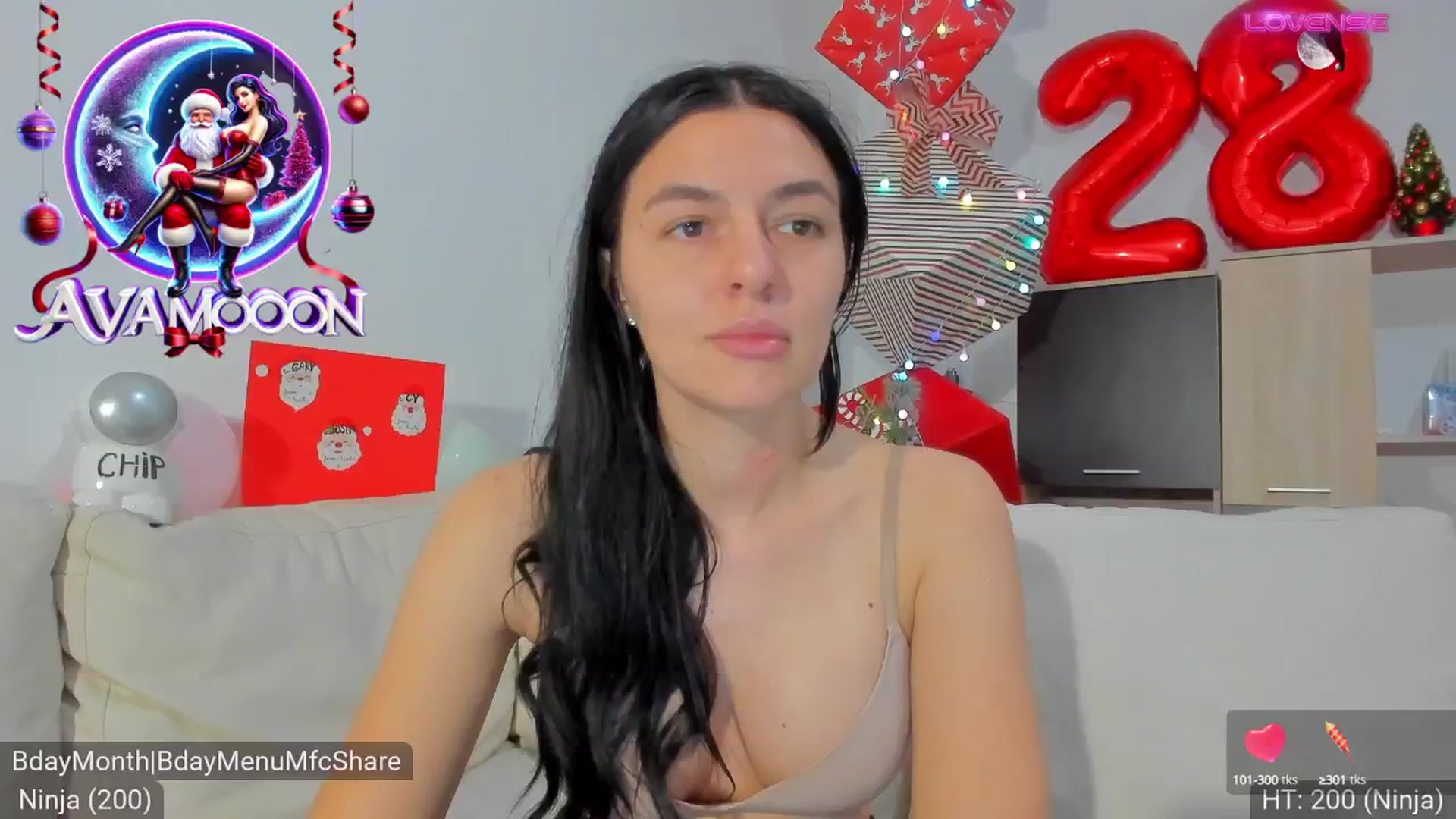 Gallery image thumbnail from AvaMoonlight's myfreecams stream on, 12/14/2024, 17:07 image 7 of 20