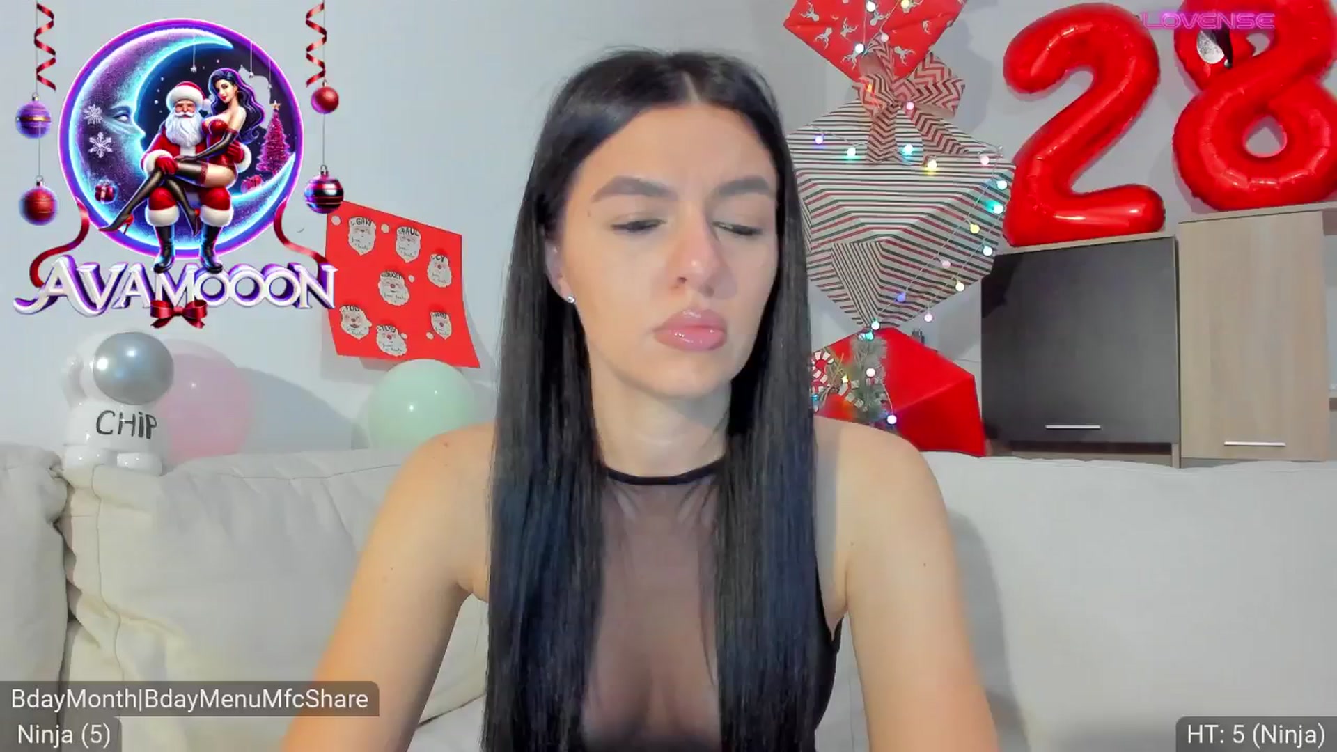 Gallery image thumbnail from AvaMoonlight's myfreecams stream on, 12/16/2024, 01:24 image 2 of 20