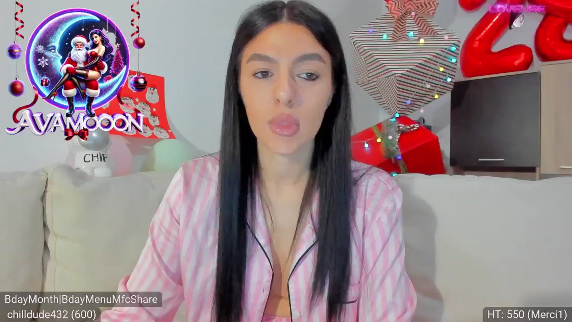 Gallery image thumbnail from AvaMoonlight's myfreecams stream on, 12/18/2024, 17:06 image 20 of 20