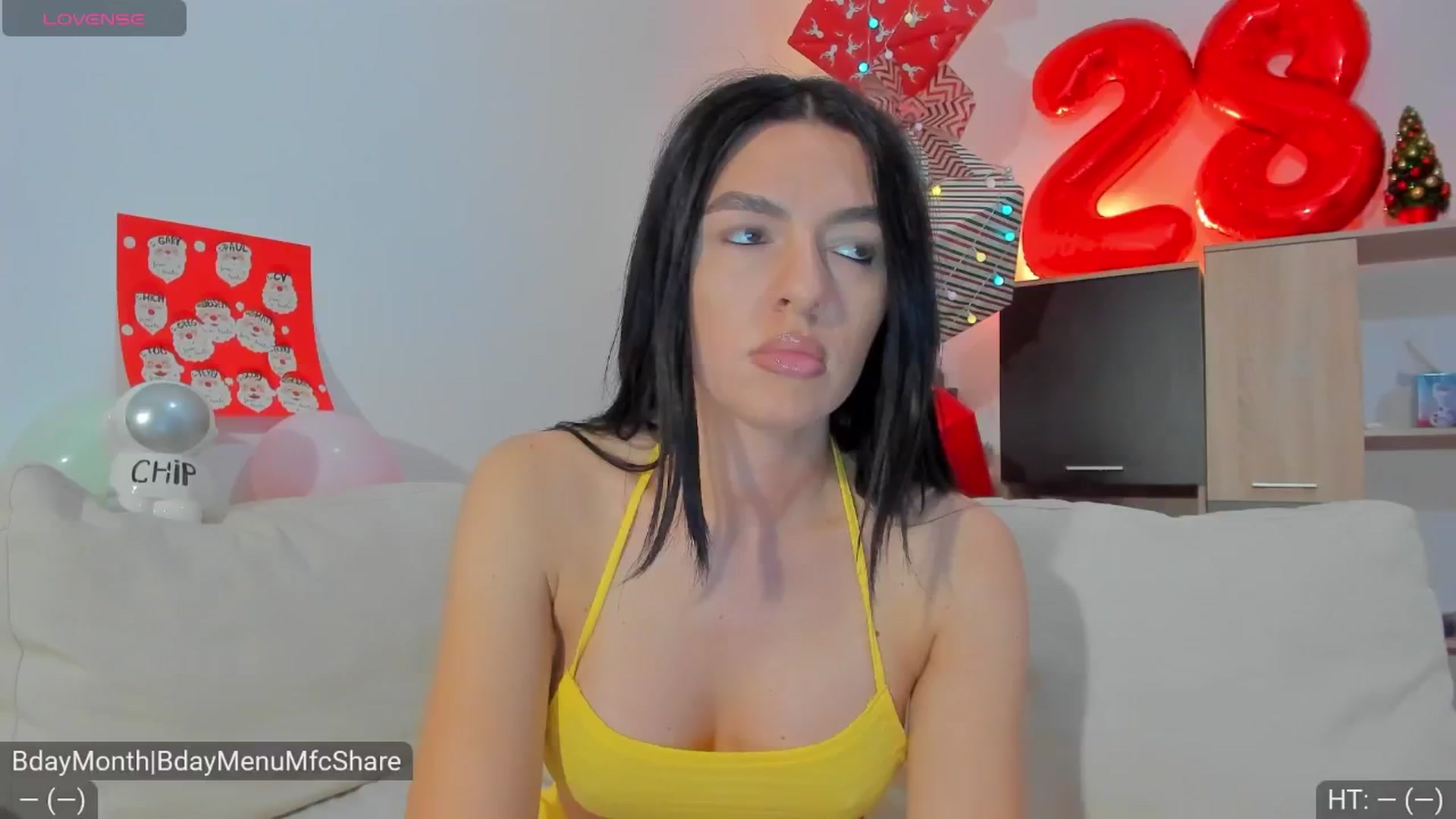 Gallery image thumbnail from AvaMoonlight's myfreecams stream on, 12/19/2024, 17:05 image 4 of 20
