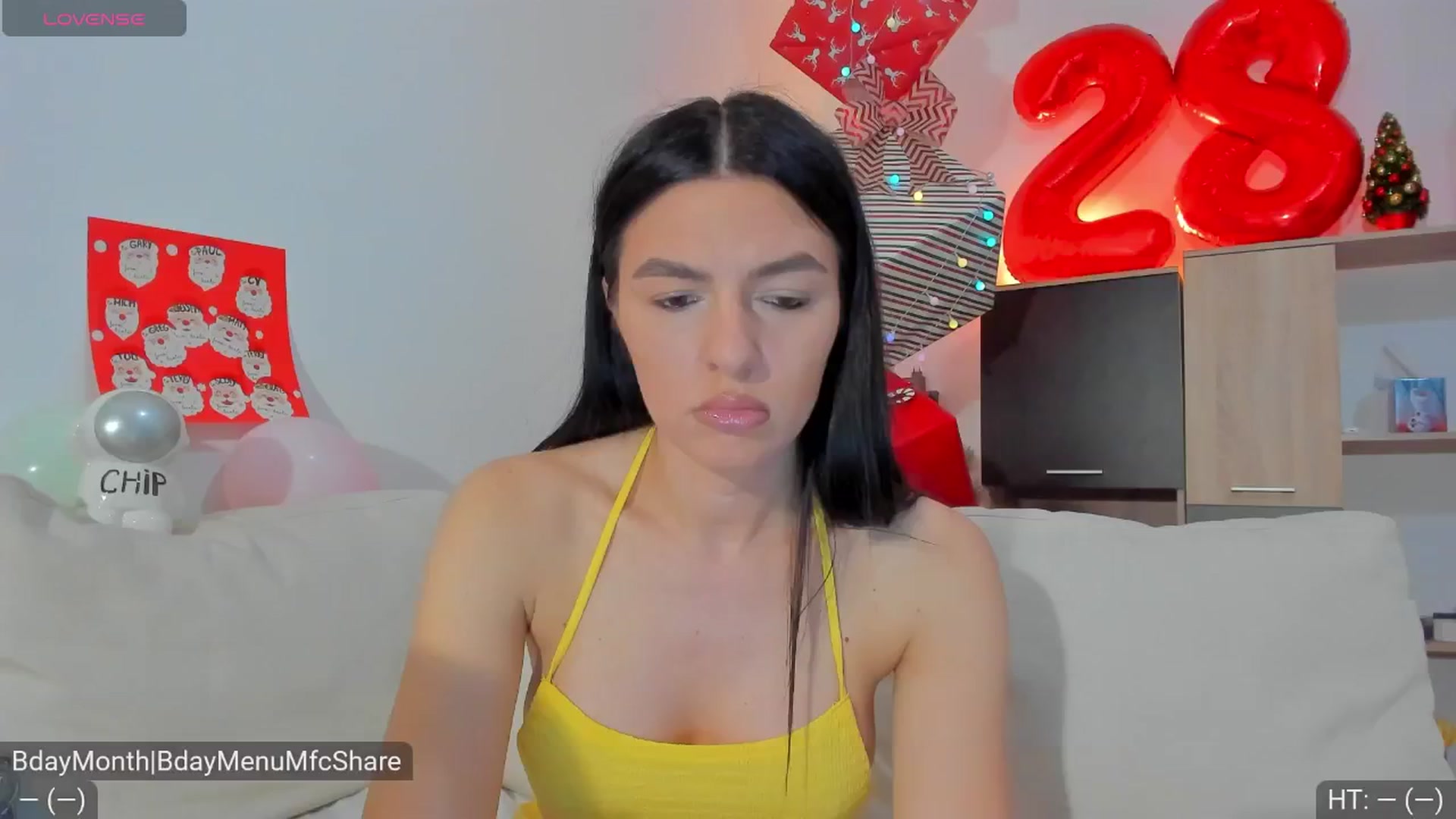 Gallery image thumbnail from AvaMoonlight's myfreecams stream on, 12/19/2024, 17:05 image 3 of 20