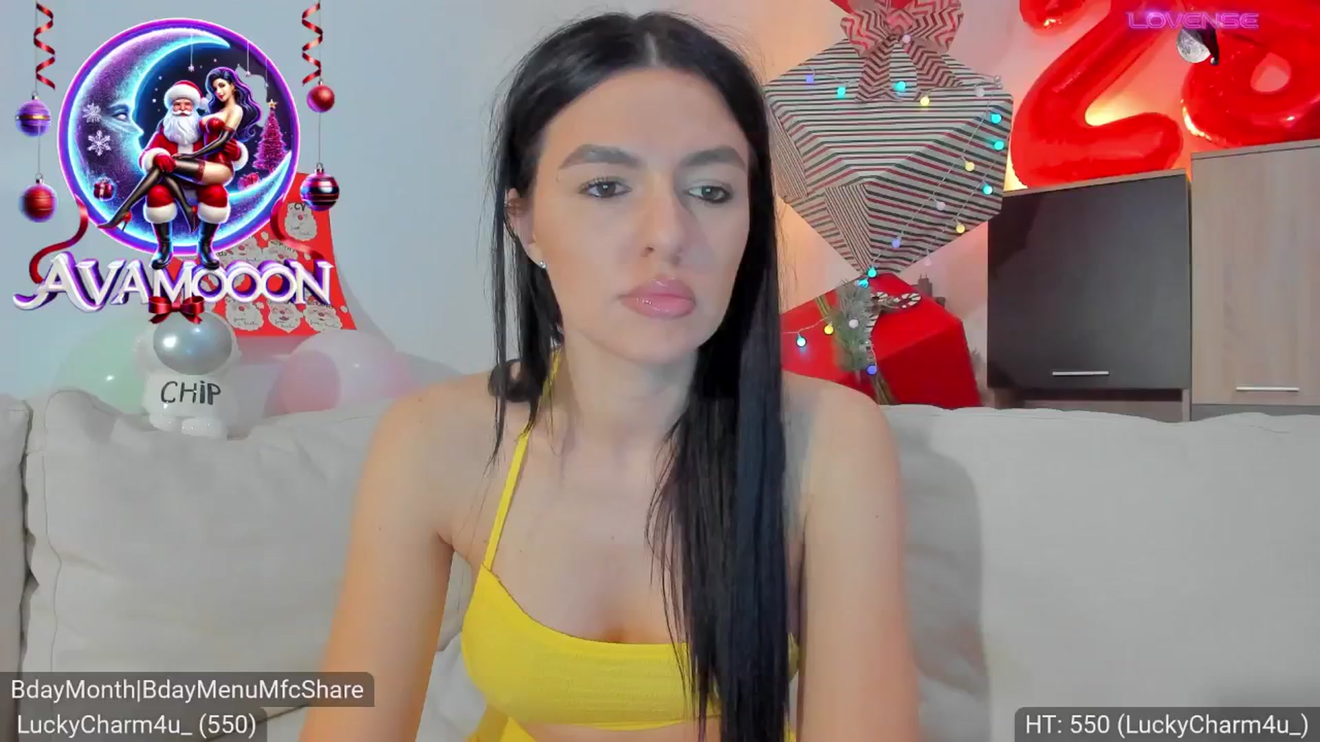 Gallery image thumbnail from AvaMoonlight's myfreecams stream on, 12/19/2024, 17:05 image 17 of 20