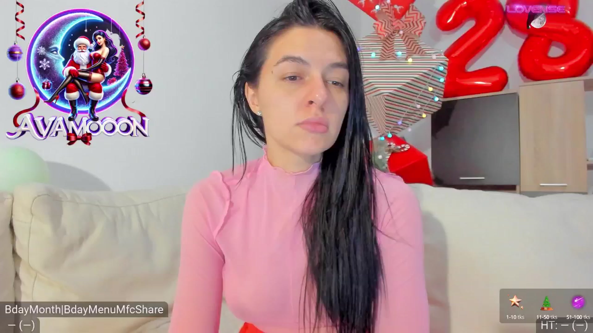 Gallery image thumbnail from AvaMoonlight's myfreecams stream on, 12/24/2024, 01:00 image 3 of 20