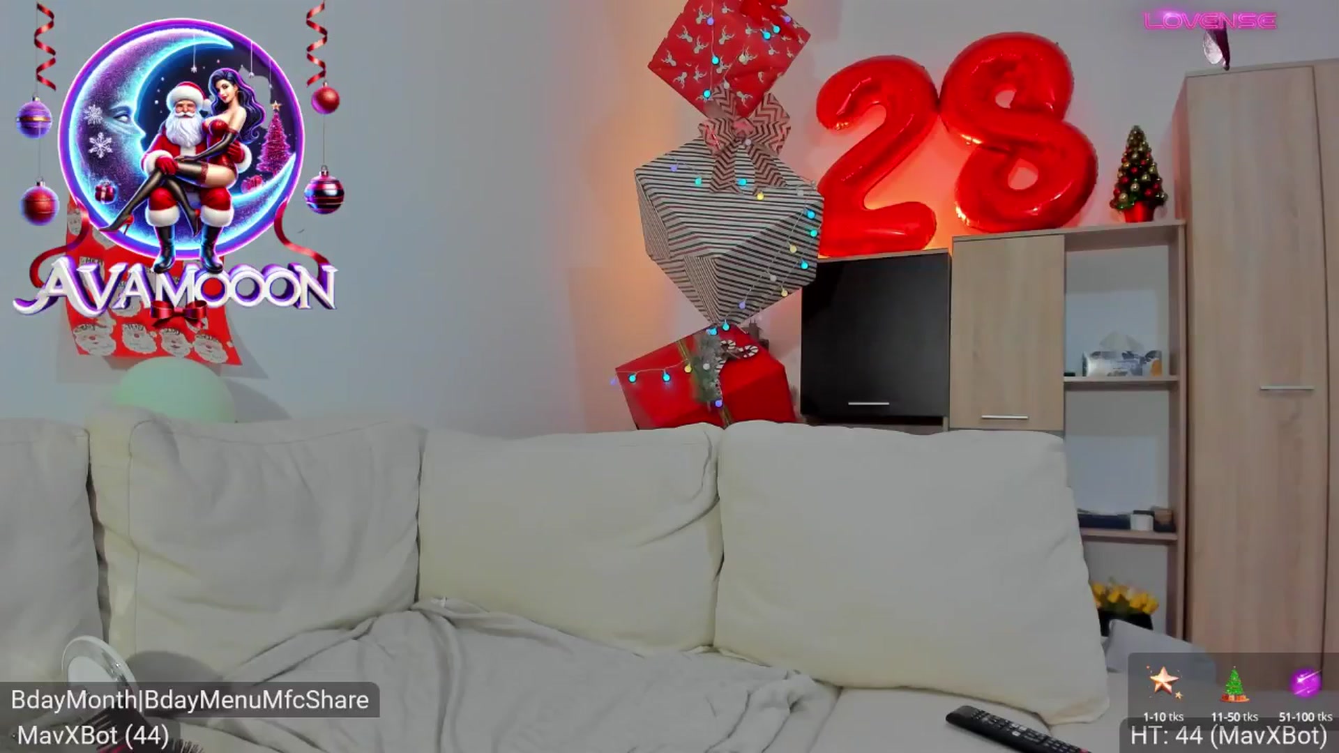 Gallery image thumbnail from AvaMoonlight's myfreecams stream on, 12/24/2024, 16:46 image 9 of 20