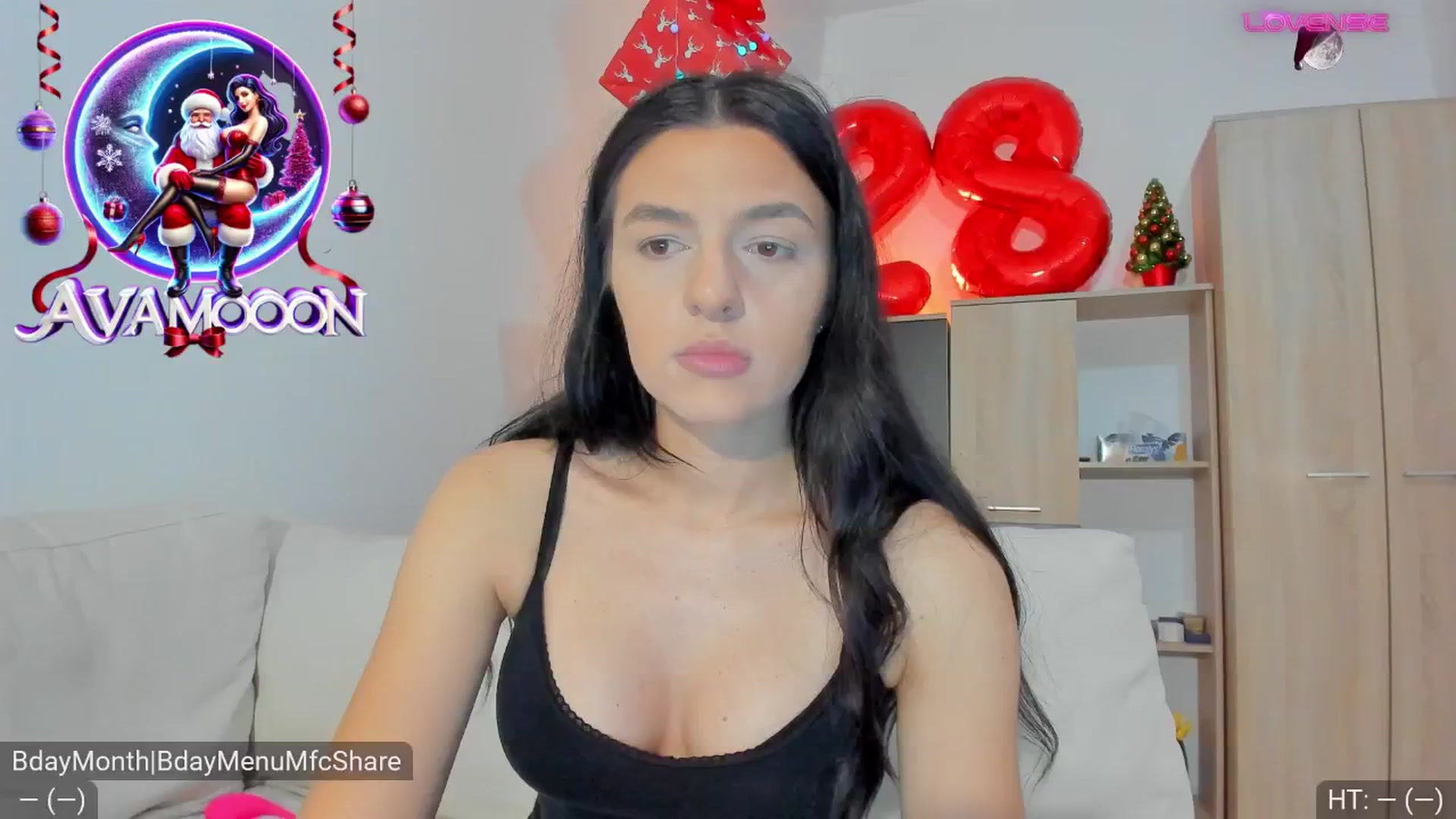 Gallery image thumbnail from AvaMoonlight's myfreecams stream on, 12/25/2024, 16:32 image 4 of 20