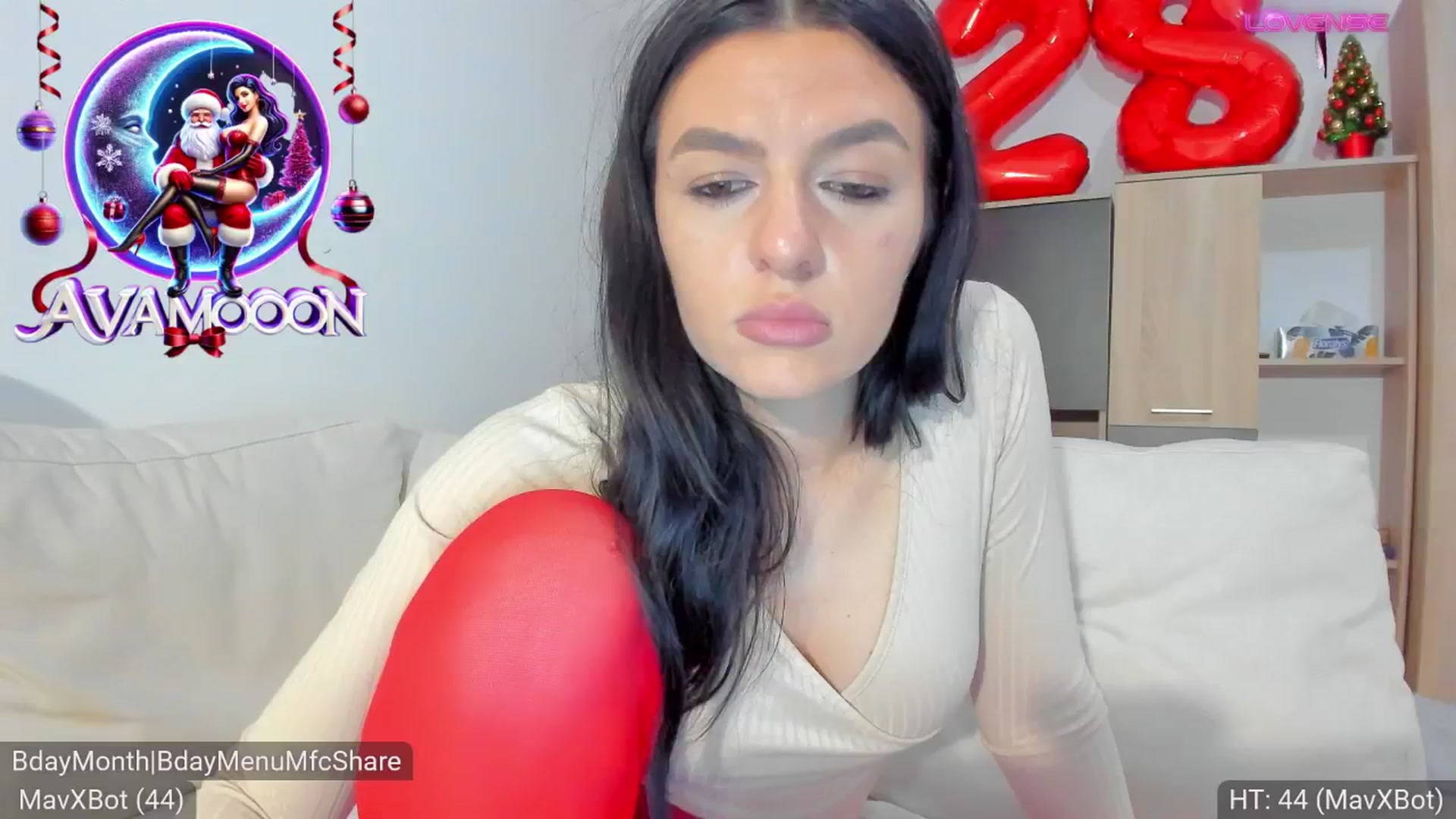 Gallery image thumbnail from AvaMoonlight's myfreecams stream on, 12/26/2024, 02:10 image 5 of 20