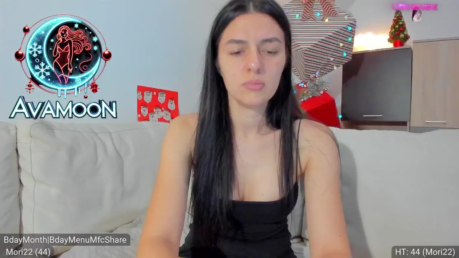 Gallery image thumbnail from AvaMoonlight's myfreecams stream on, 12/29/2024, 17:16 image 7 of 20
