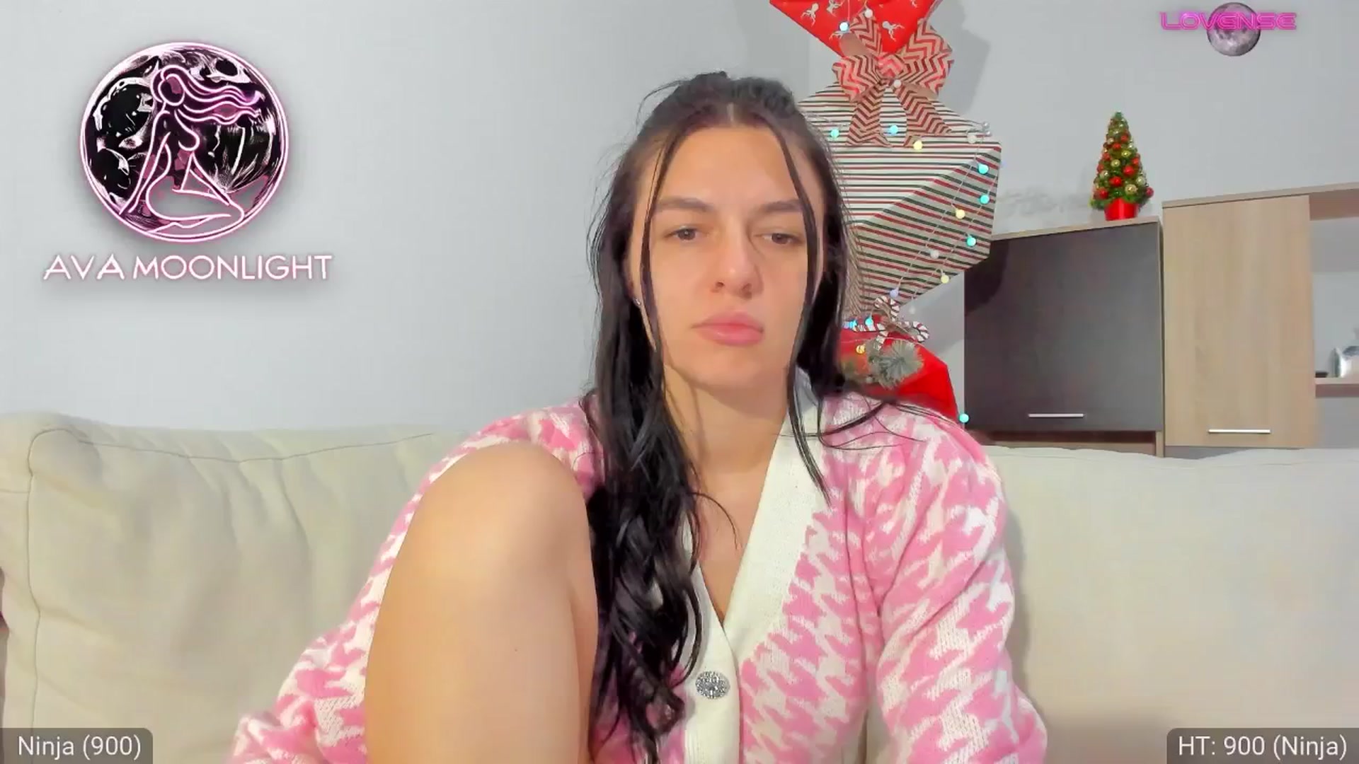 Gallery image thumbnail from AvaMoonlight's myfreecams stream on, 01/02/2025, 01:01 image 12 of 20