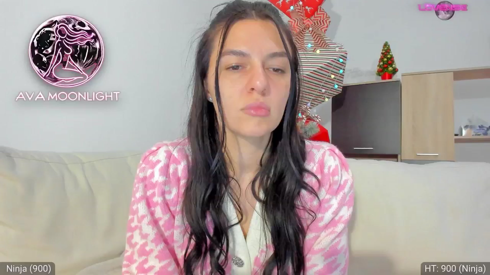 Gallery image thumbnail from AvaMoonlight's myfreecams stream on, 01/02/2025, 01:01 image 10 of 20