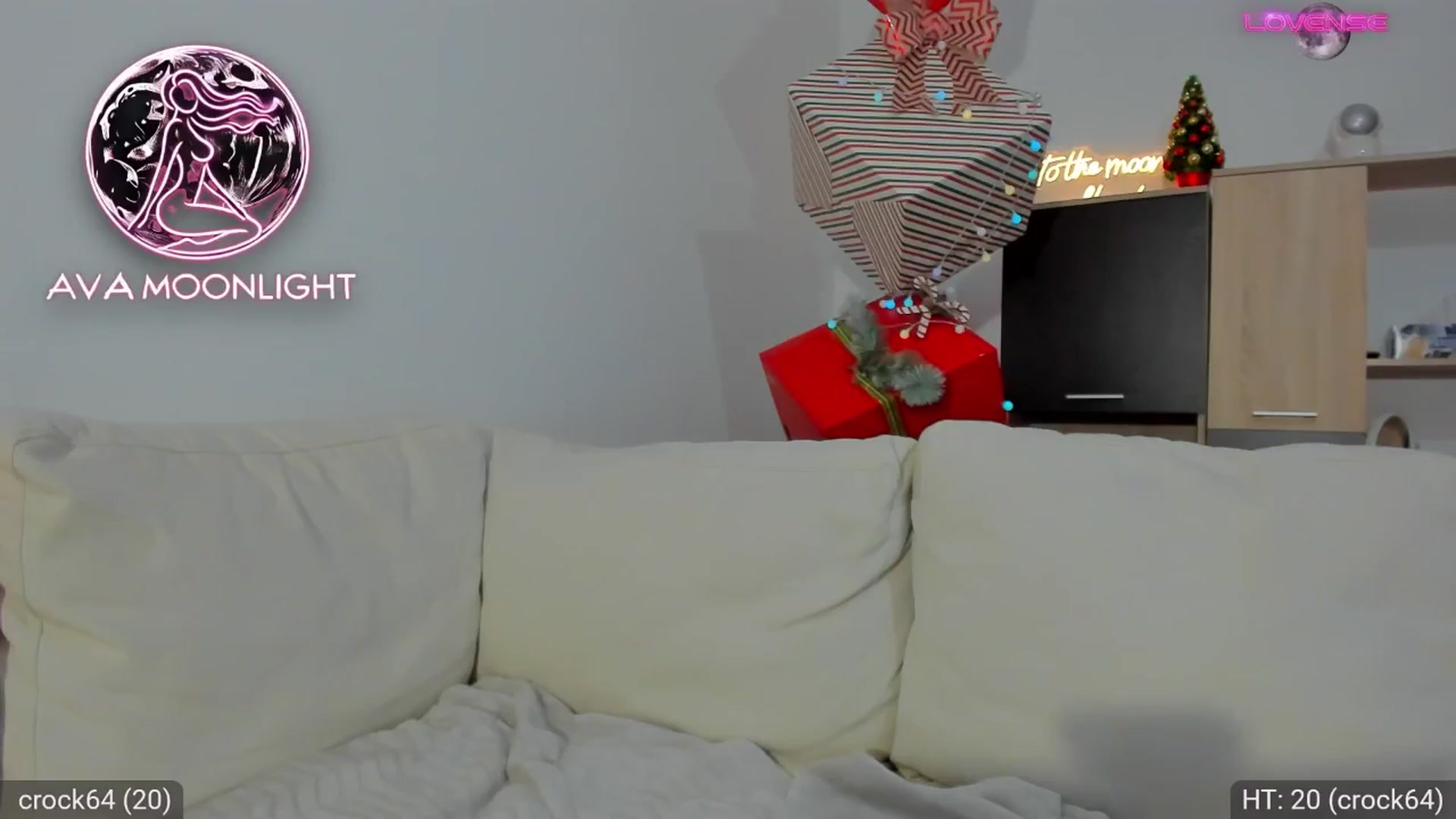 Gallery image thumbnail from AvaMoonlight's myfreecams stream on, 01/03/2025, 17:08 image 3 of 20