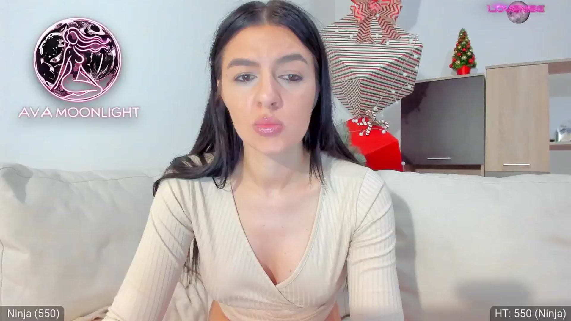 Gallery image thumbnail from AvaMoonlight's myfreecams stream on, 01/07/2025, 01:23 image 14 of 20