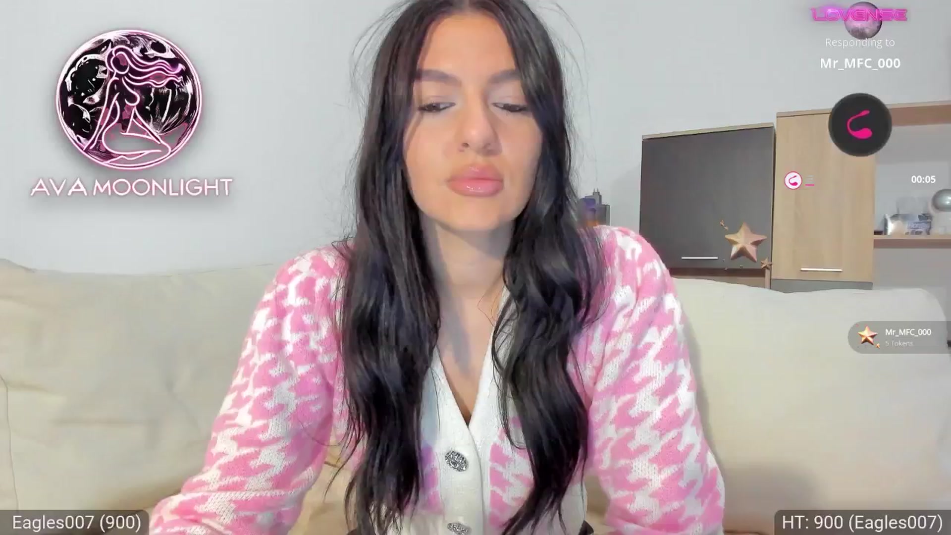Gallery image thumbnail from AvaMoonlight's myfreecams stream on, 01/12/2025, 17:22 image 9 of 20