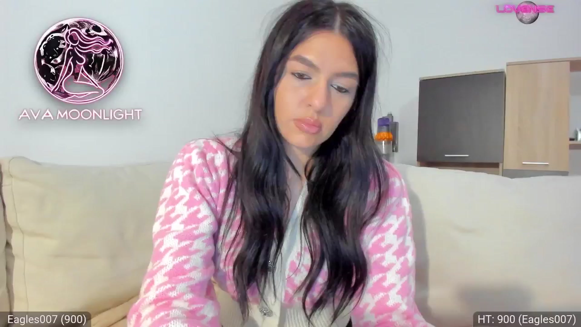 Gallery image thumbnail from AvaMoonlight's myfreecams stream on, 01/12/2025, 17:22 image 16 of 20