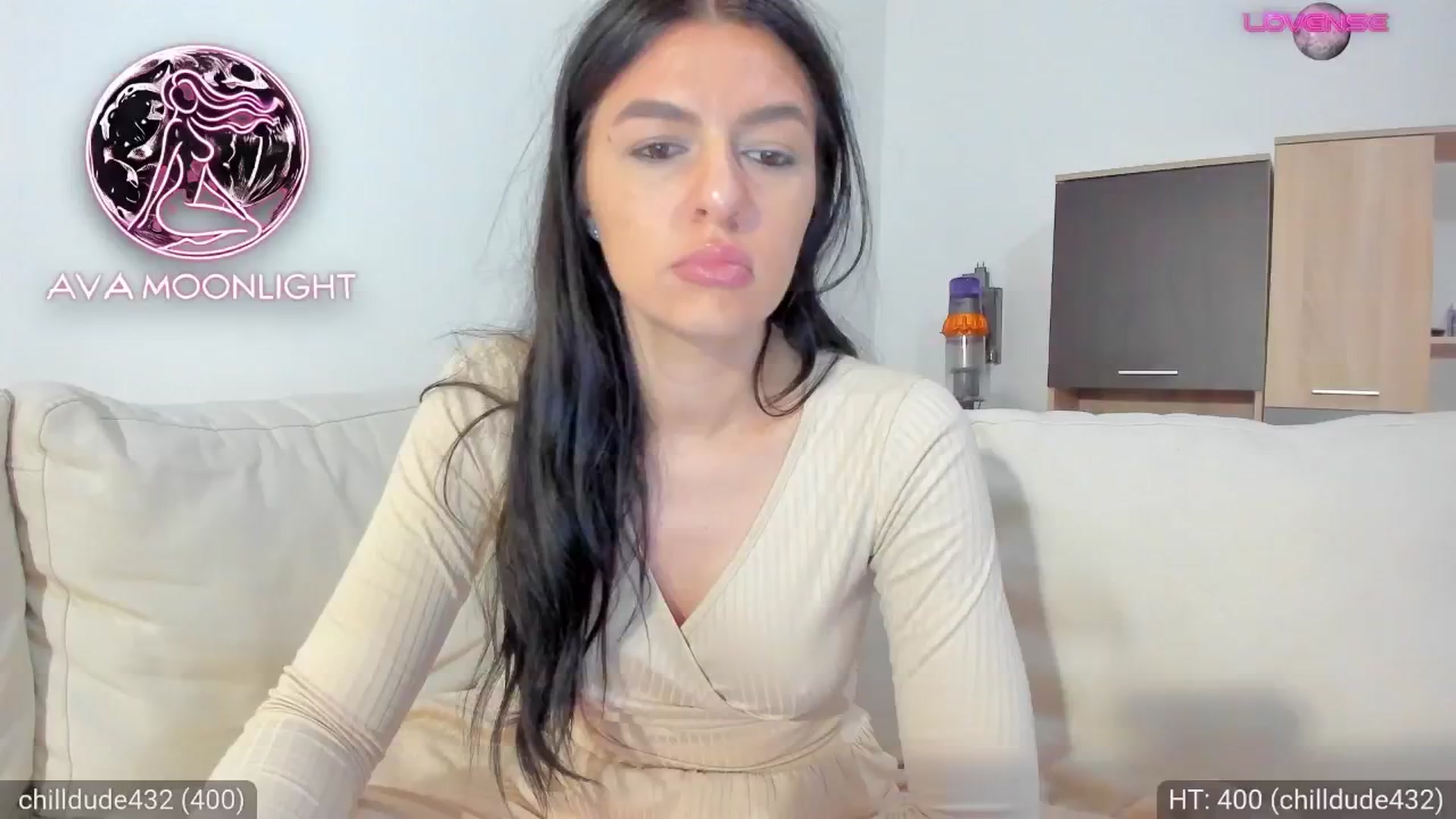 Gallery image thumbnail from AvaMoonlight's myfreecams stream on, 01/13/2025, 01:48 image 5 of 20