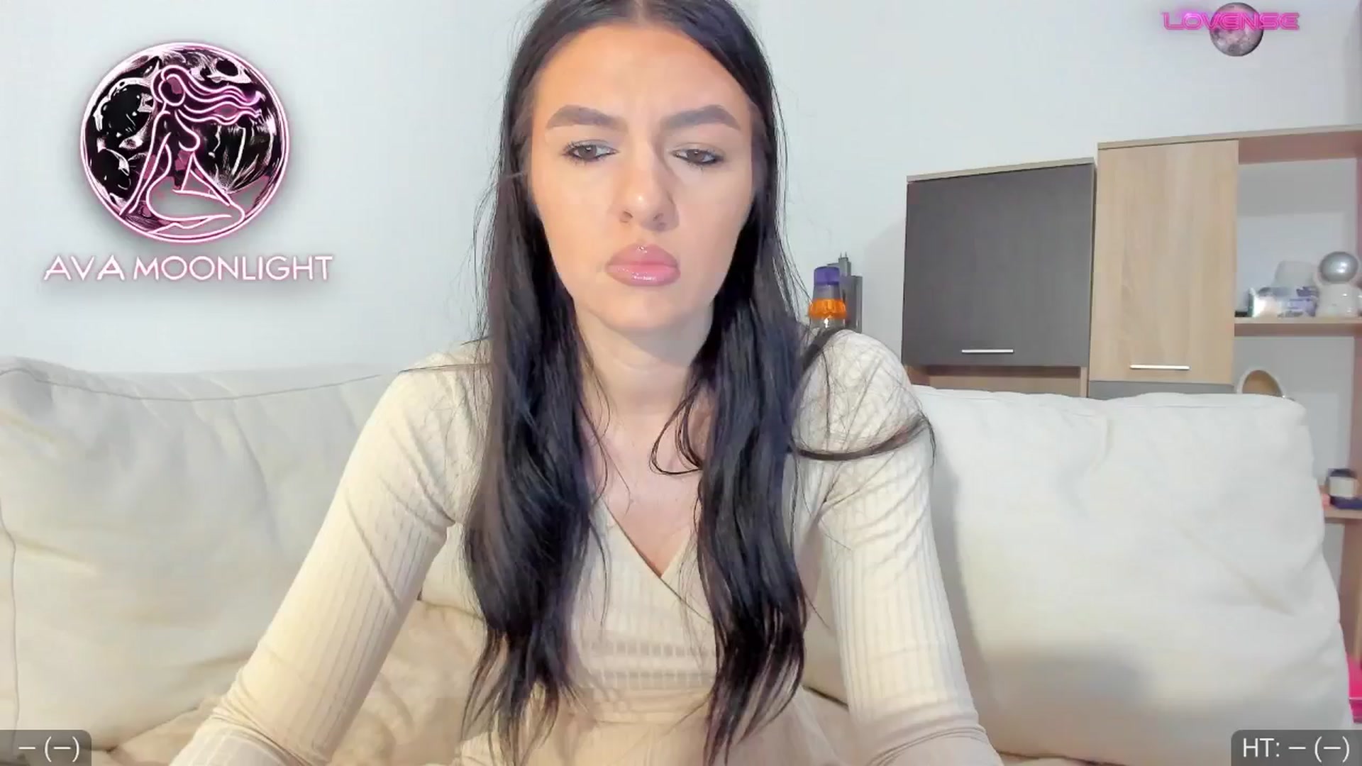 Gallery image thumbnail from AvaMoonlight's myfreecams stream on, 01/13/2025, 17:19 image 1 of 20
